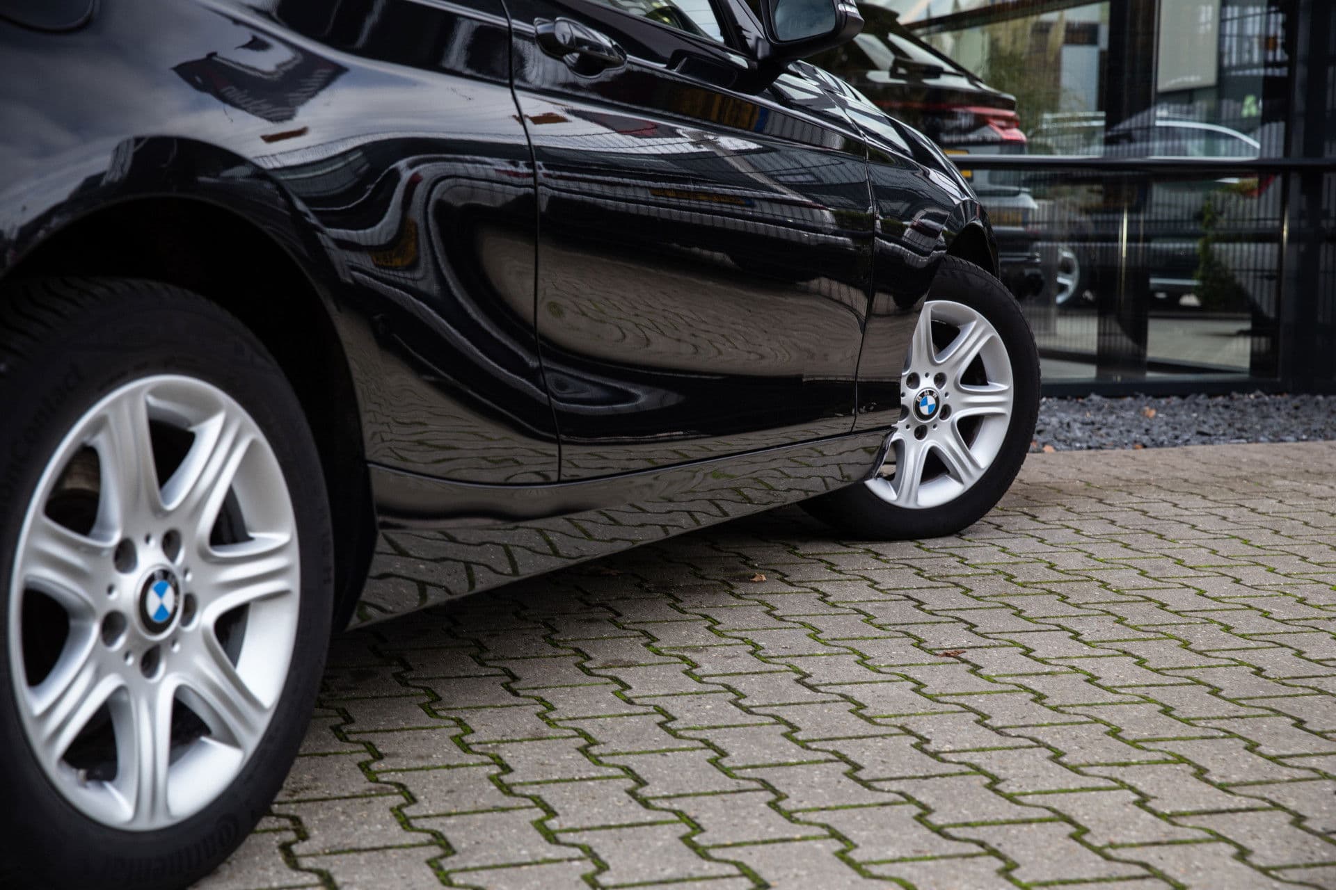 BMW 1-serie 116d , Stoelverwarming, Leder, Lichtmetalen velgen thumbnail 9