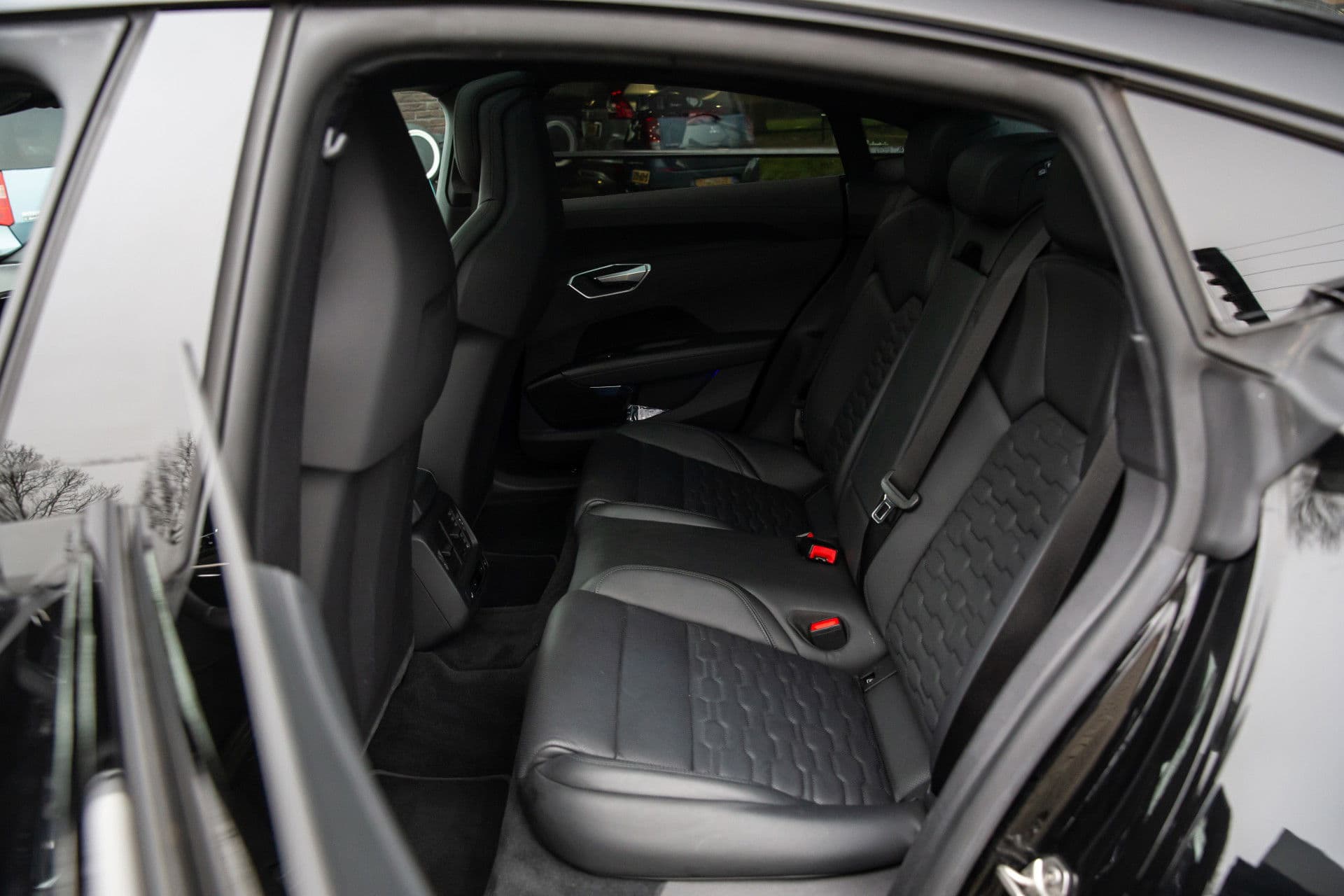 Audi E-tron GT GT edition ZERO 93 kWh , Panoramadak, B&O, Luchtvering, 3Dcamera, thumbnail 12