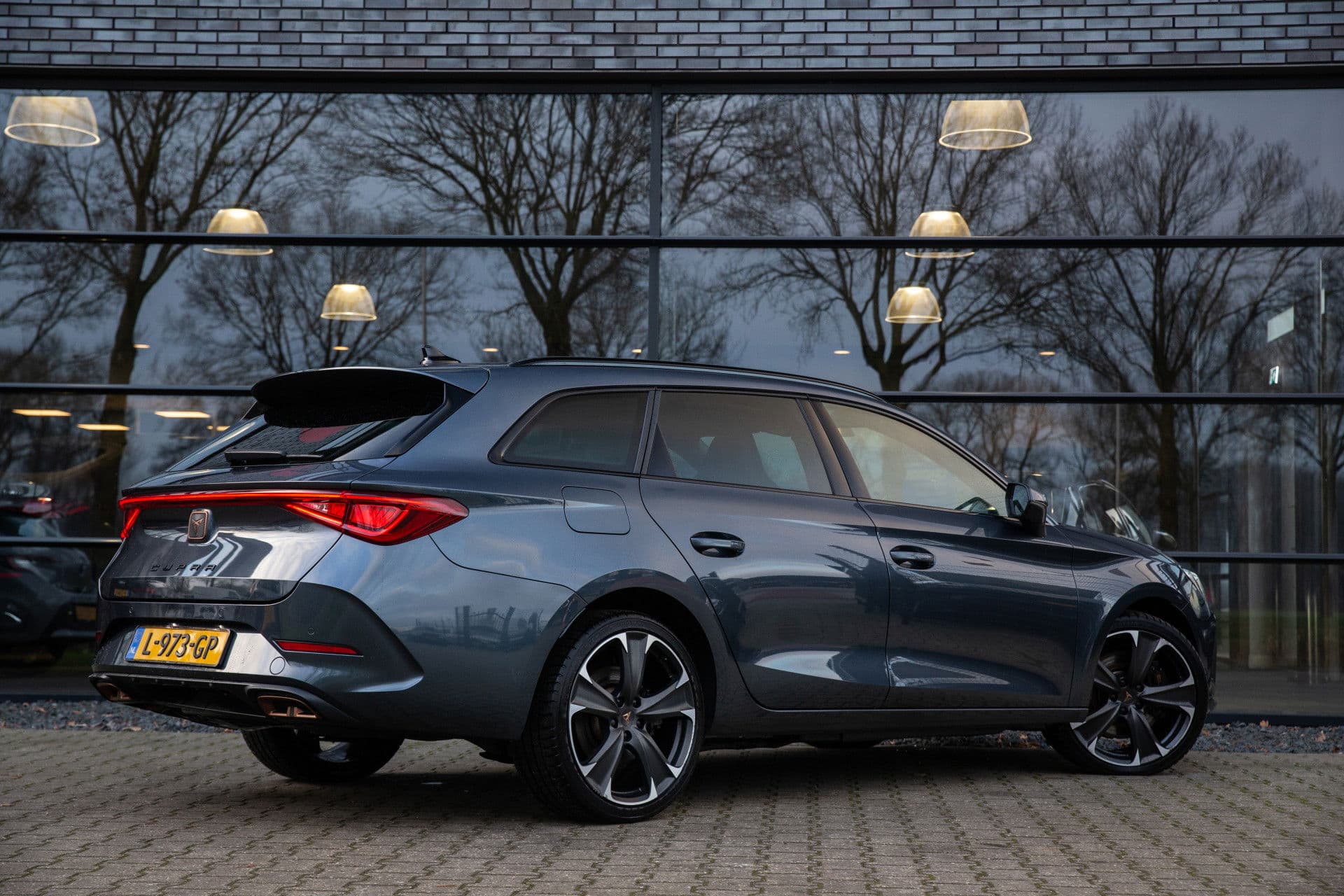 CUPRA Leon Sportstourer 1.4 e-Hybrid VZ Business , Trekhaak, Adap. cruise, thumbnail 2