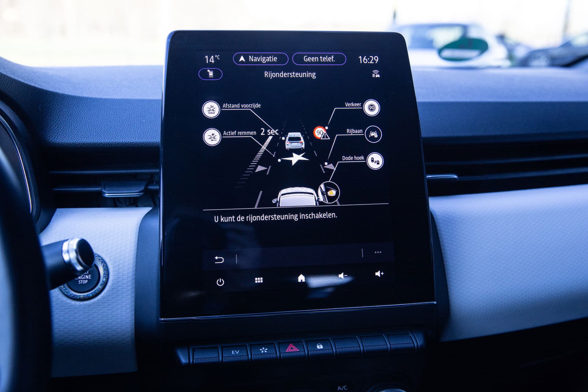 Renault Clio 1.6 E-Tech Hybrid 140 Zen , Carplay, Camera, Keyless entry, thumbnail 19