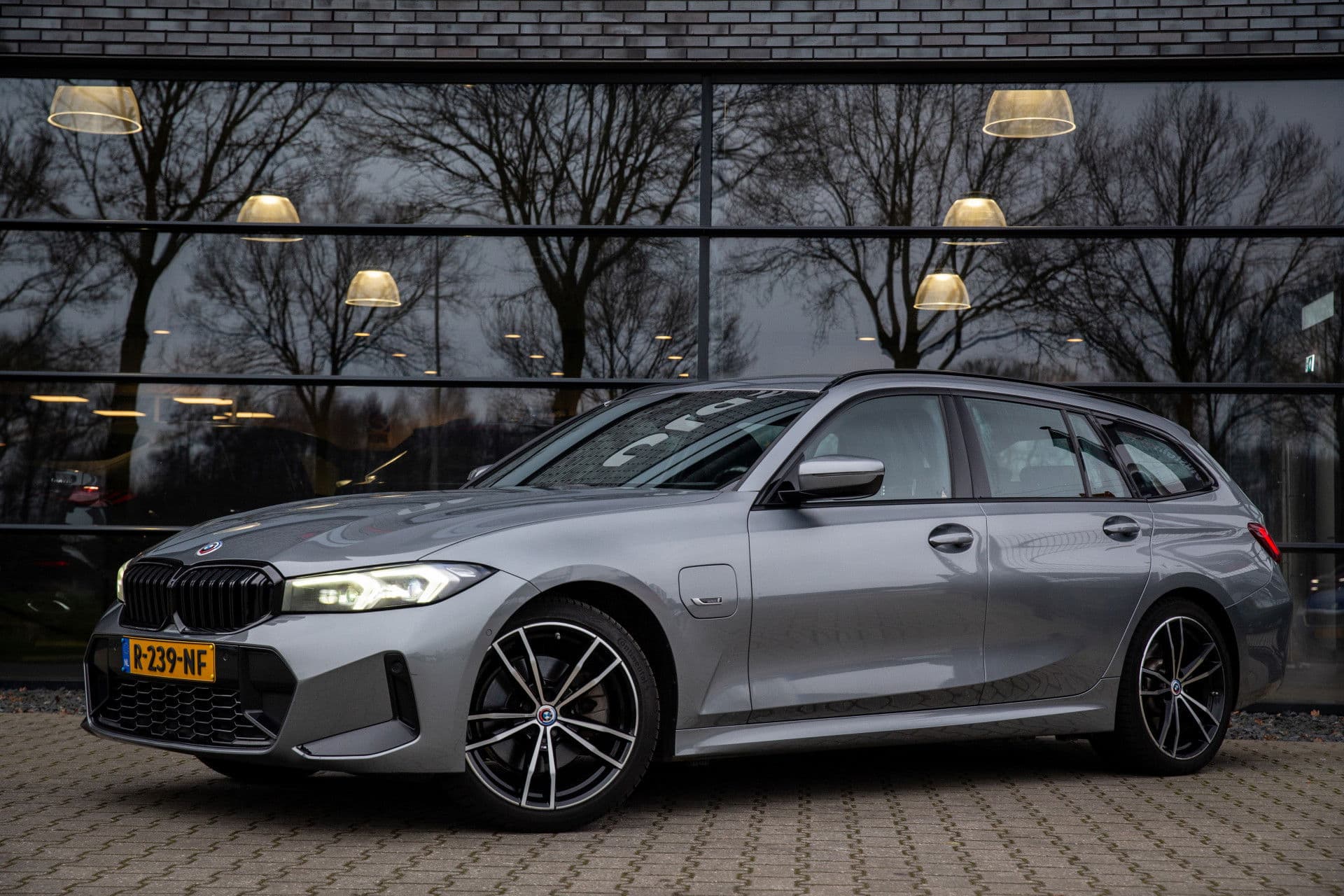 BMW 3 Serie Touring 320e M-Sport , Nieuwe model! Cruise control, Sfeerverlichting, Achteruitrijcamera, thumbnail 5