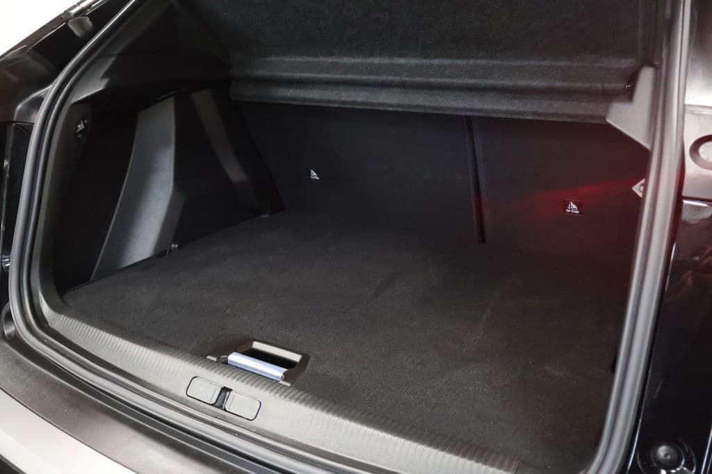 Peugeot 2008 1.2 Hybride 145 Allure | 360 Camera | Luxe thumbnail 34