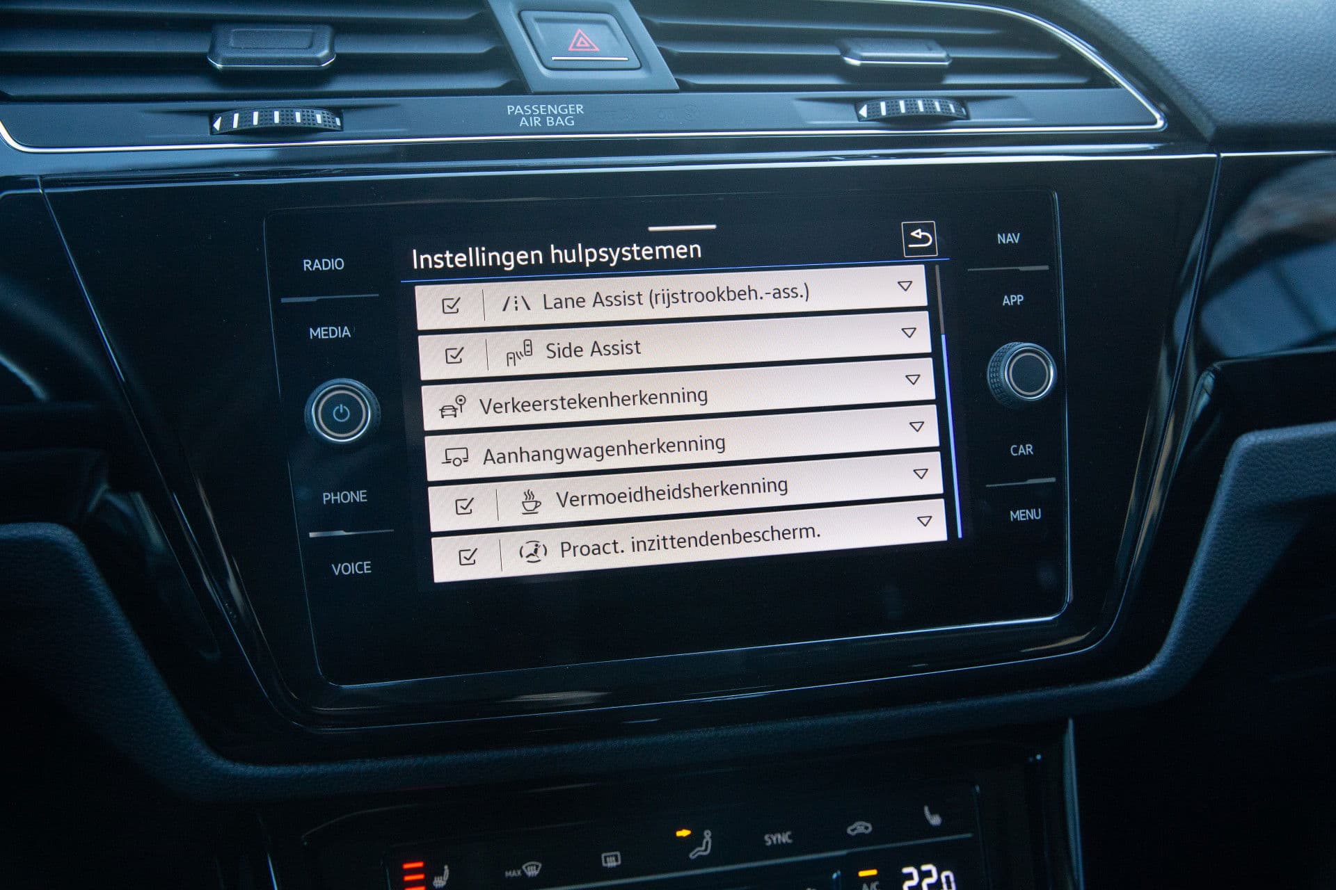 Volkswagen Touran 1.5 TSI Highline 7p , Adap. cruise, Trekhaak, Carplay, Stoel/stuurverwarming, thumbnail 17
