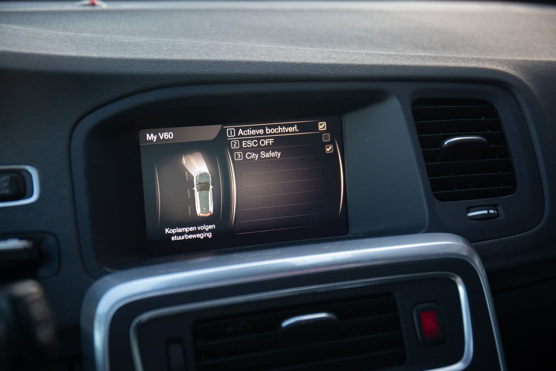 Volvo V60 2.0 T4 Polar+ Dynamic , Trekhaak, Panoramadak, thumbnail 16