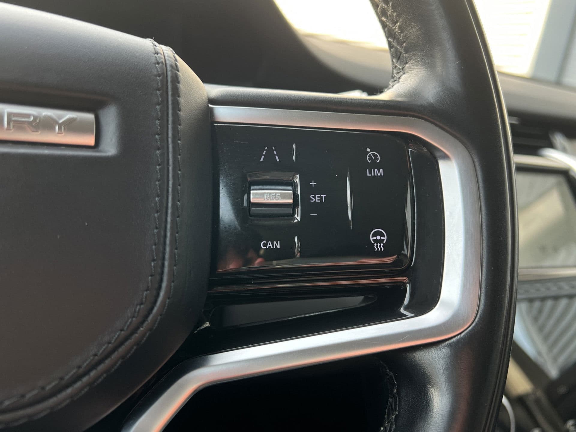 Land Rover Discovery Sport P300e 1.5 R-Dynamic SE | Virtual Dash | Leder | Memory | Elek achterklep | Dodeh | thumbnail 5