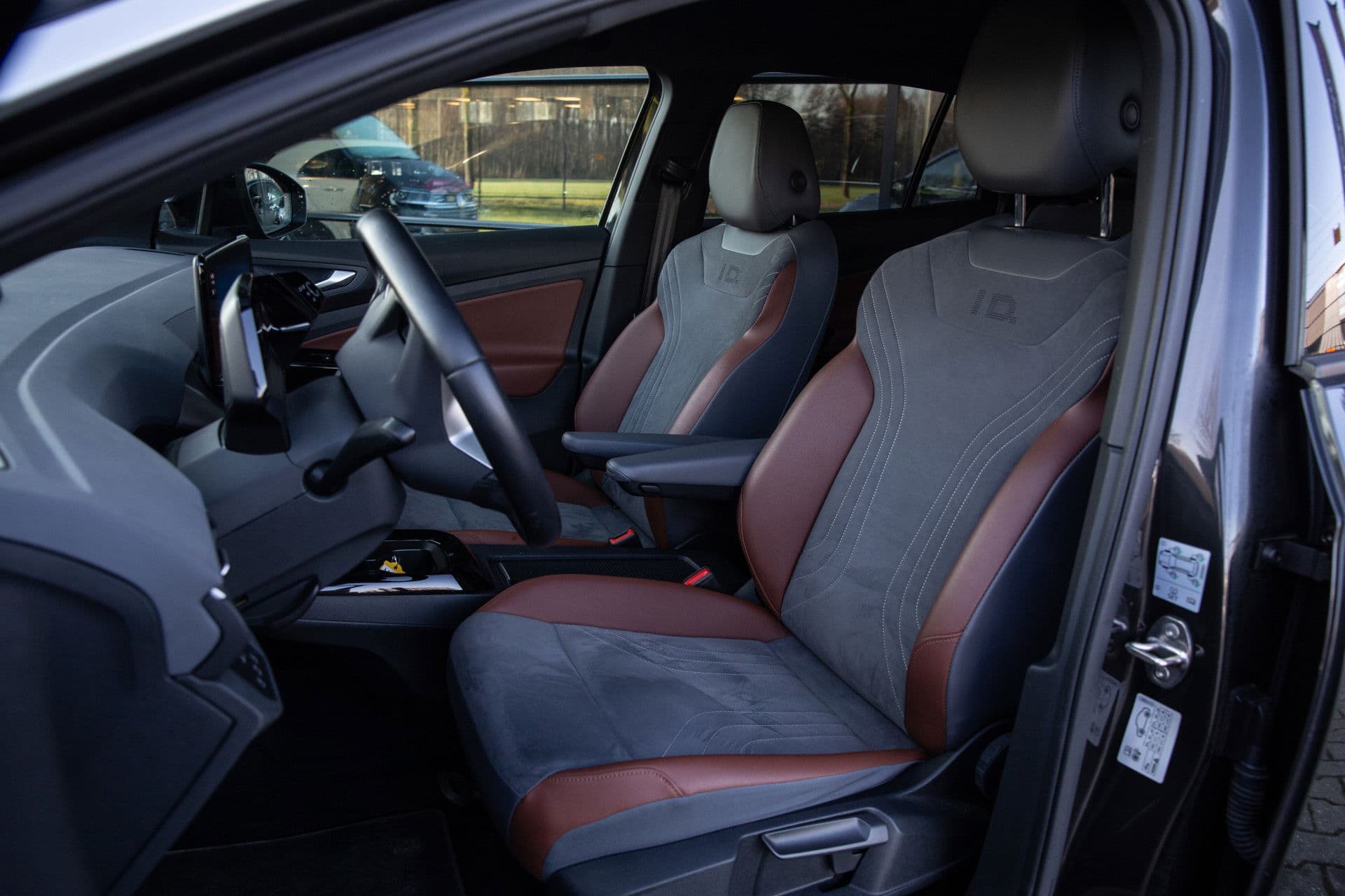 Volkswagen ID.4 Life 77 kWh , Adap. cruise, Stoel/stuurverwarming, Carplay, thumbnail 3