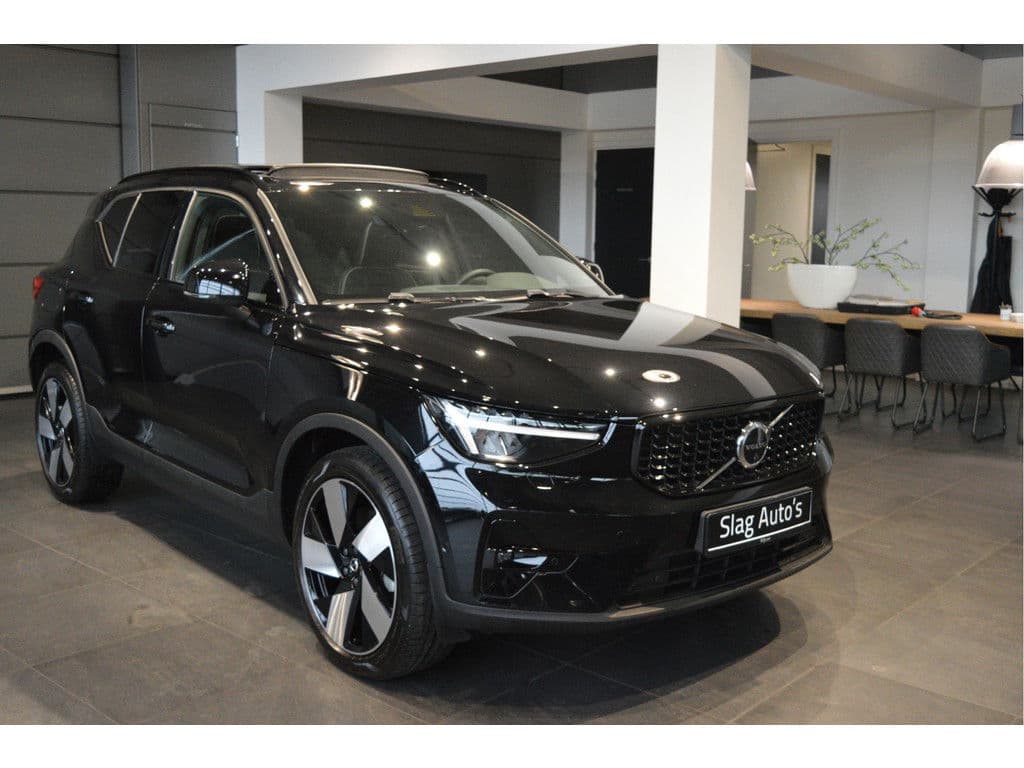 Volvo XC40 1.5 T5 Plug-in hybrid Ultimate Dark pano camera 20 inch !! thumbnail 3
