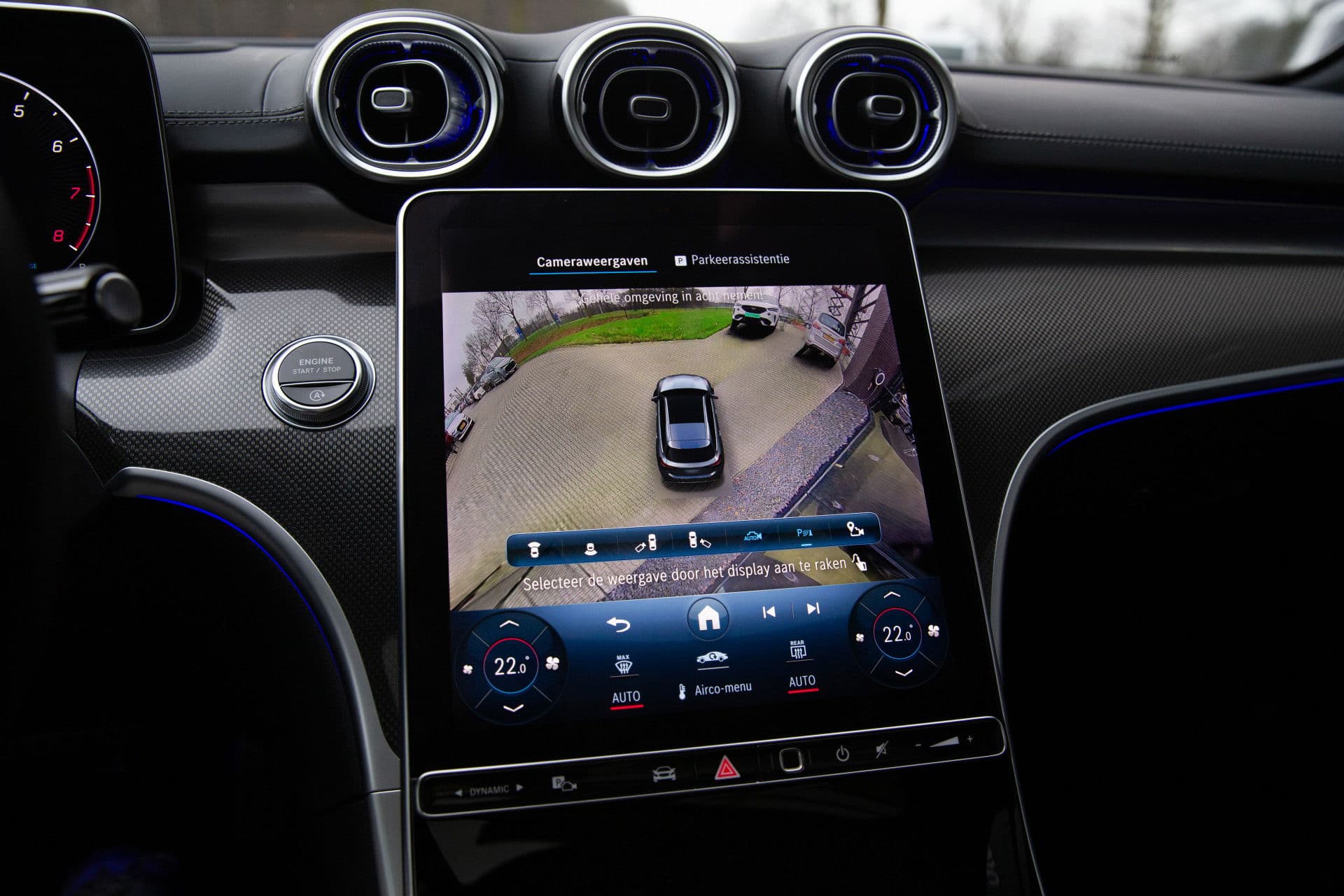 Mercedes-Benz C-Klasse Estate 200 Launch Edition AMG Line , Panoramadak, Sfeerverlichting, Burmester, 3D-camera, thumbnail 23