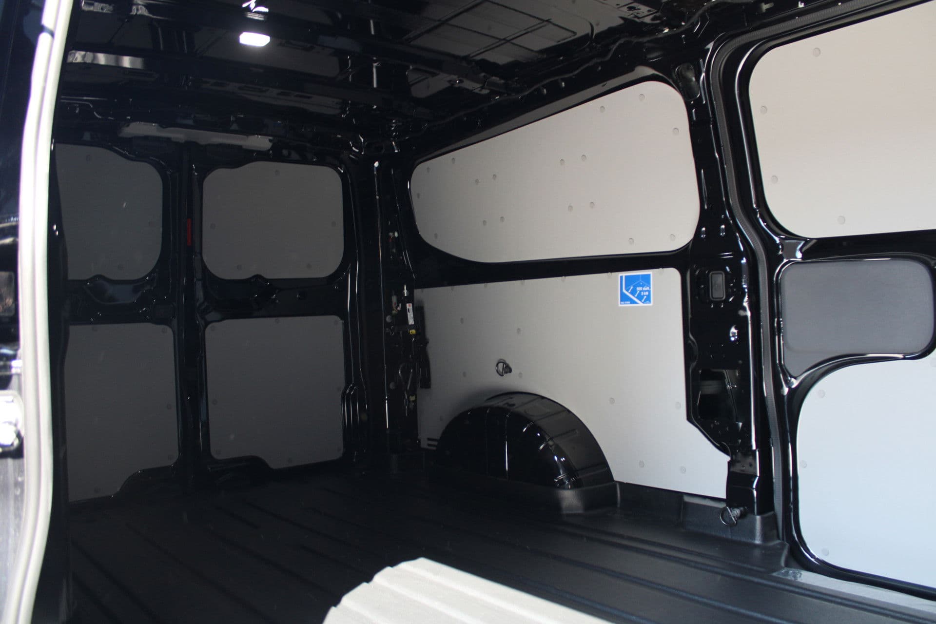 Ford Transit Custom 320 2.5 PHEV L2H1 Trend 232pk - 5 jaar GARANTIE - 2x Schuifdeur - Adaptive Cruise - Blind Spot - Navigatie - Camera - Verwarmd Stuur - Rijklaar thumbnail 19