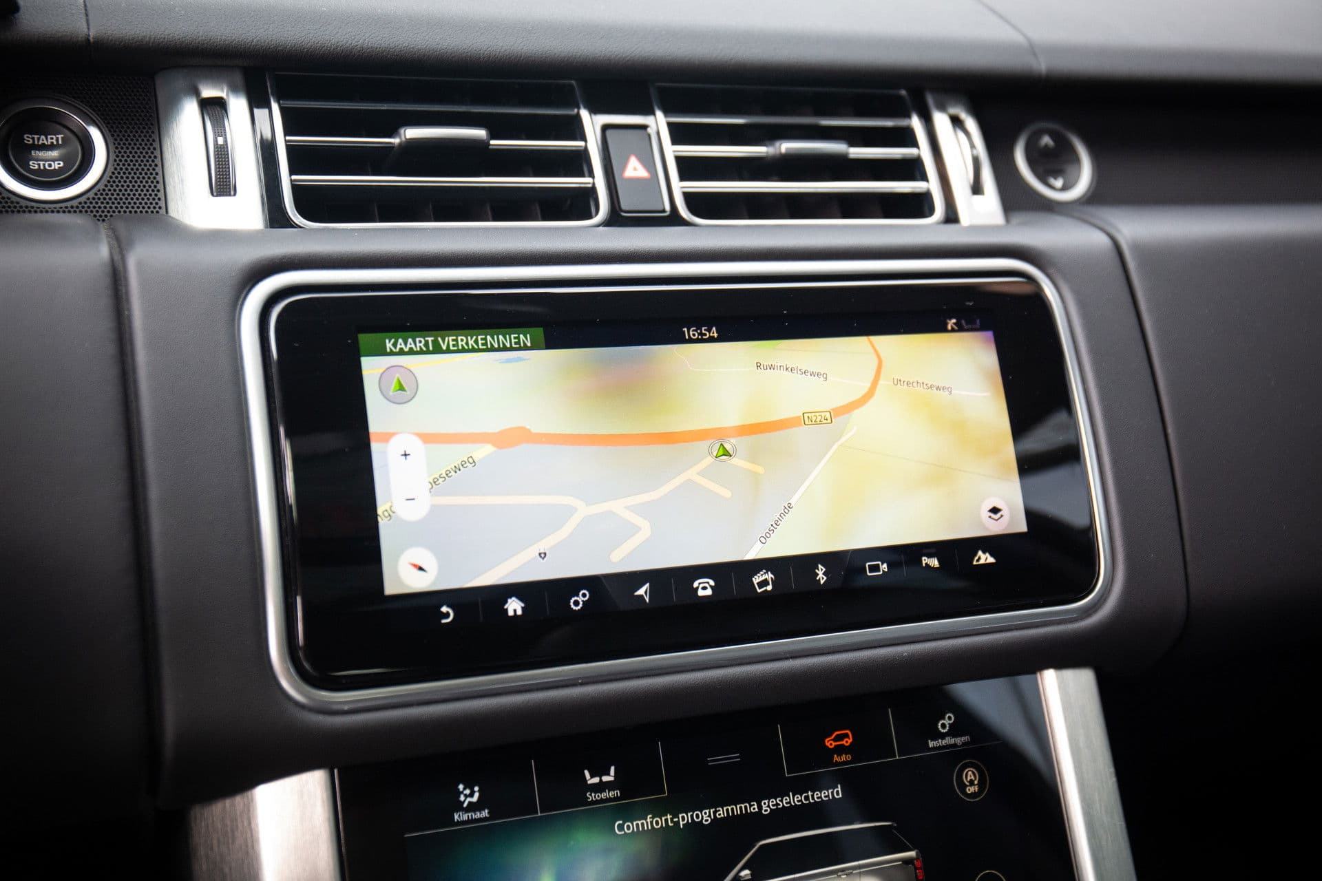 Land Rover Range Rover P400e Westminster , Sfeerverlichting, Trekhaak, Meridian, Stoelventilatie, Stuurverwarming, Alcantara hemel, thumbnail 18