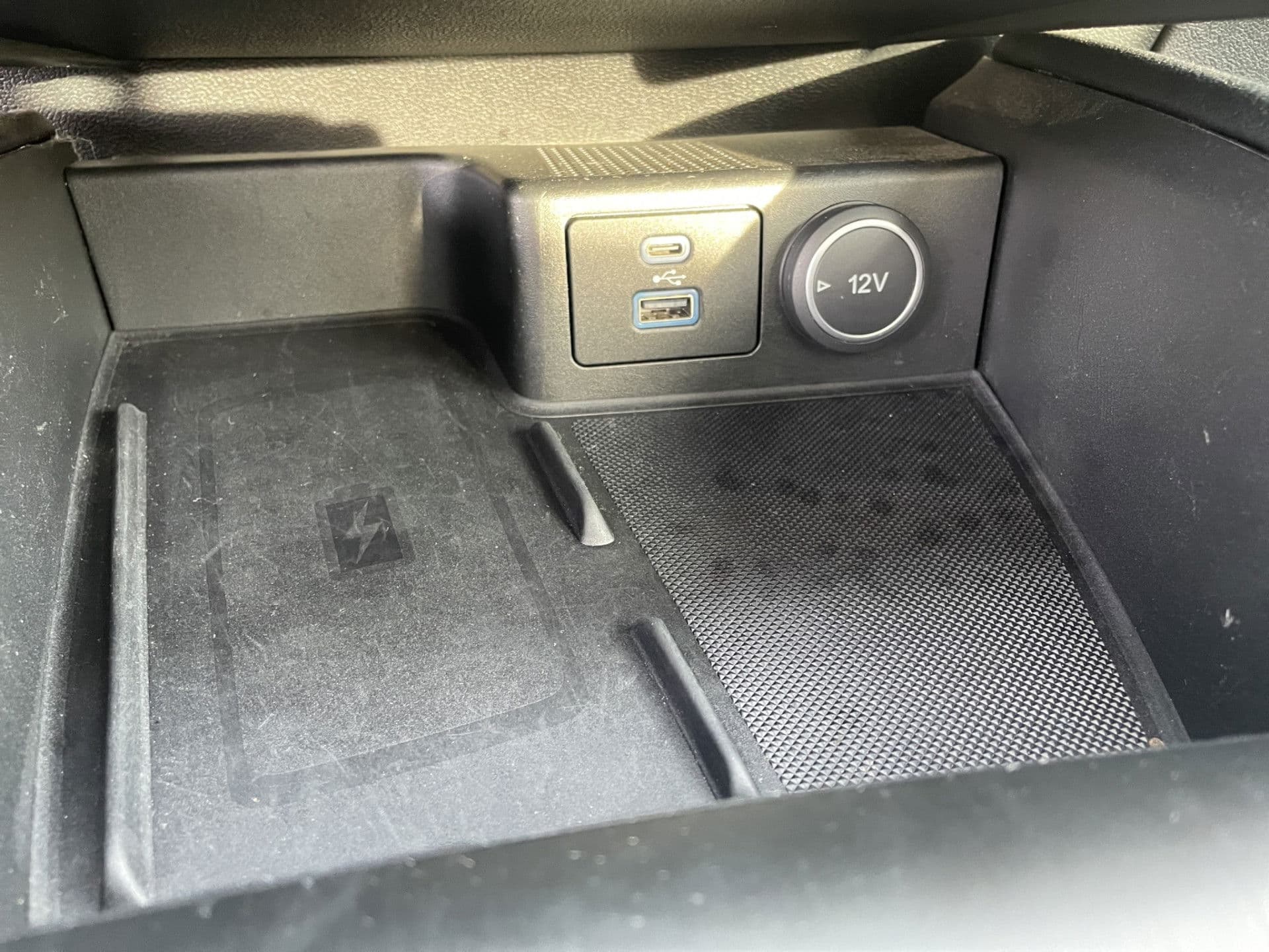 Ford Kuga 2.5 PHEV ST-Line X | Pano | Trekhaak | Winterpack | B&O thumbnail 20