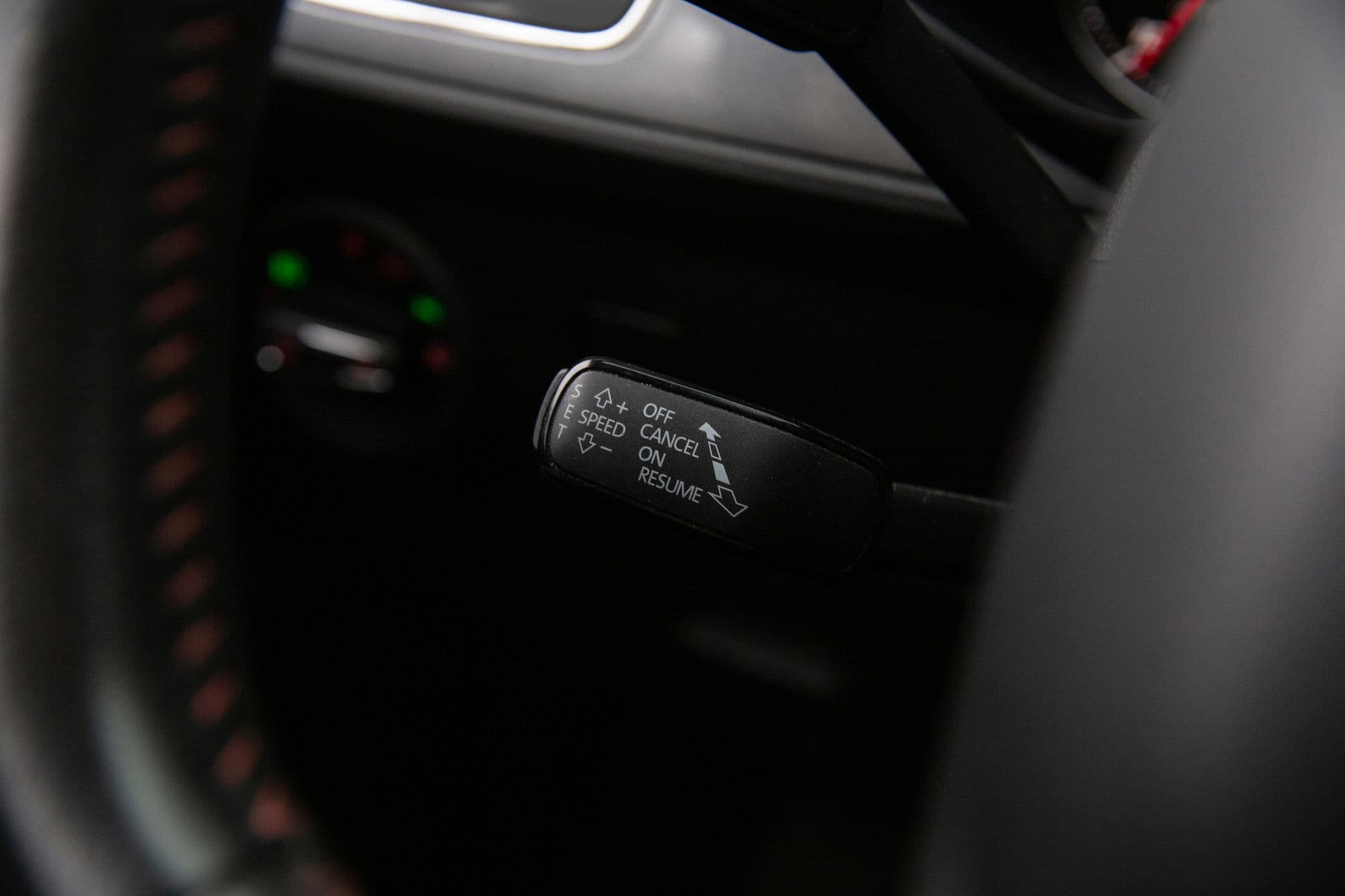 SEAT Leon 1.8 TSI FR Business , Stoelverwarming, SEAT Sound, Alcantara thumbnail 11