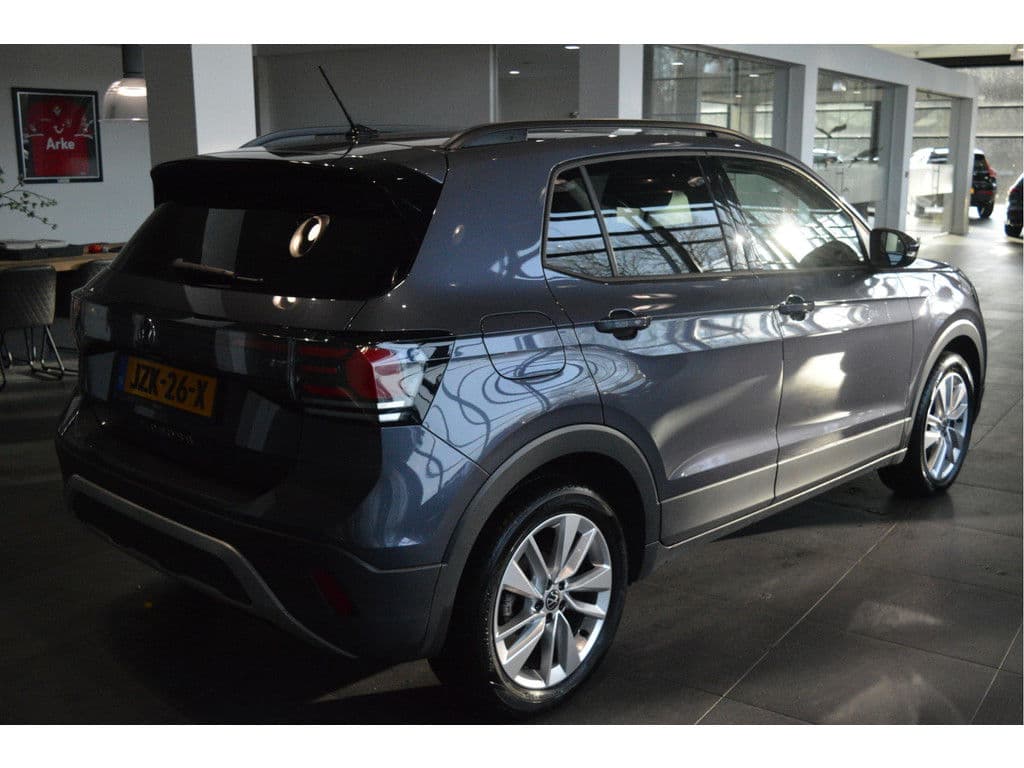 Volkswagen T-Cross 1.5 TSI LIFE carplay cruise camera led pdc 17 inch 150 pk !! thumbnail 4