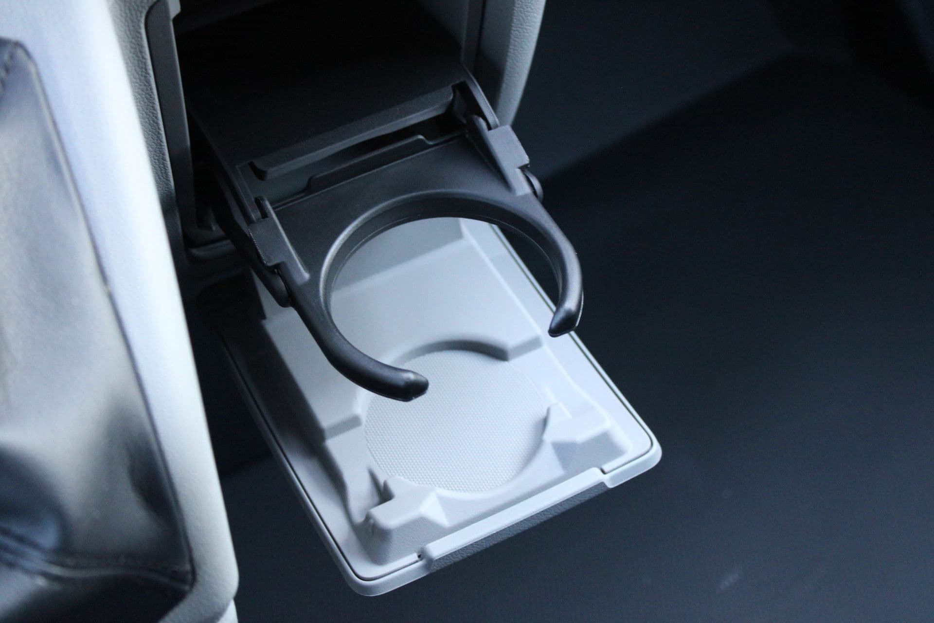 Ford Transit Custom 320 2.0 TDCI L2H1 Trend 136pk - 2x Schuifdeur - Carplay - Android - Camera - Trekhaak - Stoelverwarming -70l tank - Rijklaar thumbnail 32