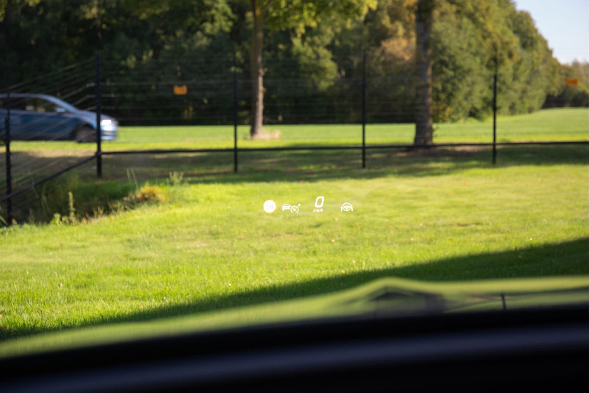 Mercedes-Benz C-Klasse Estate 300 e AMG Line , Panoramadak, Sfeerverlichting, 3D-camera, HUD thumbnail 11