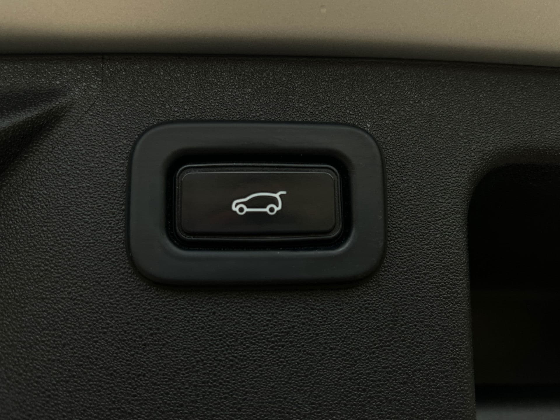 Land Rover Discovery Sport P300e 1.5 R-Dynamic SE | Virtual Dash | Leder | Memory | Elek achterklep | Dodeh | thumbnail 9