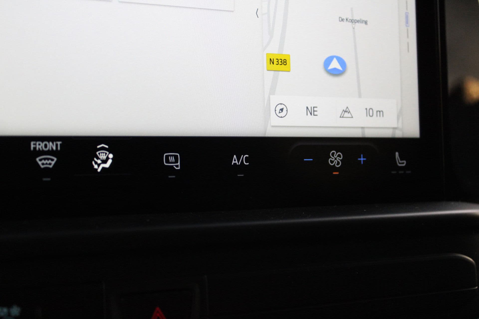 Ford E-Transit Custom 340 L2H1 Limited 65 kWh 218pk - LED - 360 Camera - B&O - ACC - Navi - Stoel/Stuurverwarming - Rijklaar thumbnail 31