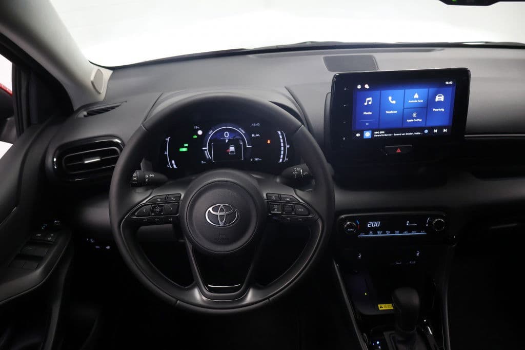 Toyota Yaris 1.5 Hybride 115 Dynamic | Comfort Pack | €3.000 korting thumbnail 14