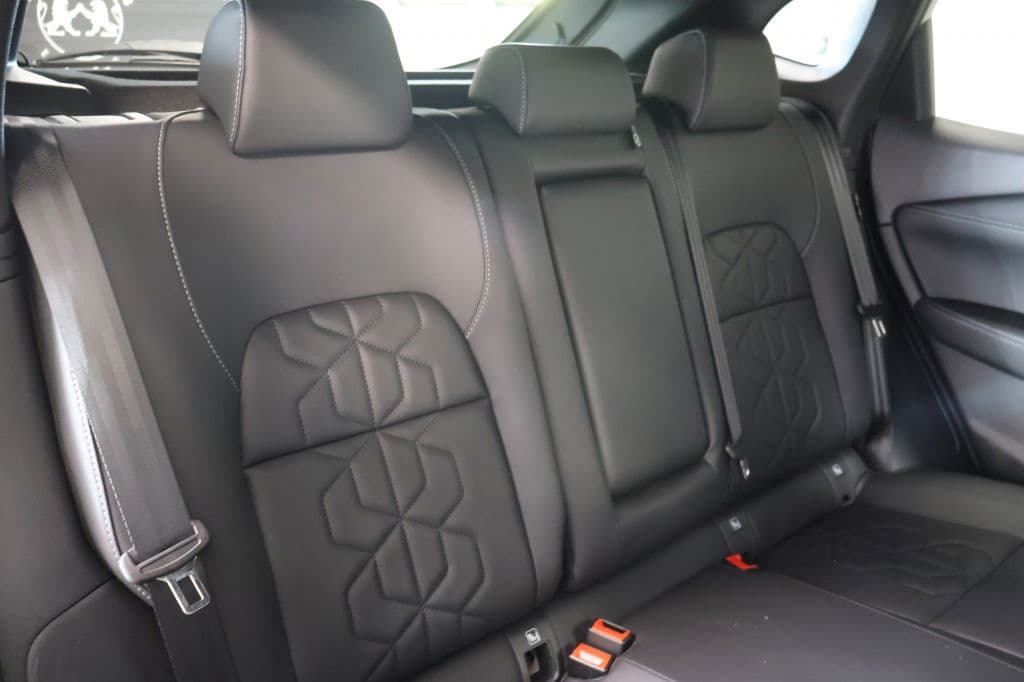 Nissan QASHQAI 1.3 MHEV X Tekna Black Edition thumbnail 15