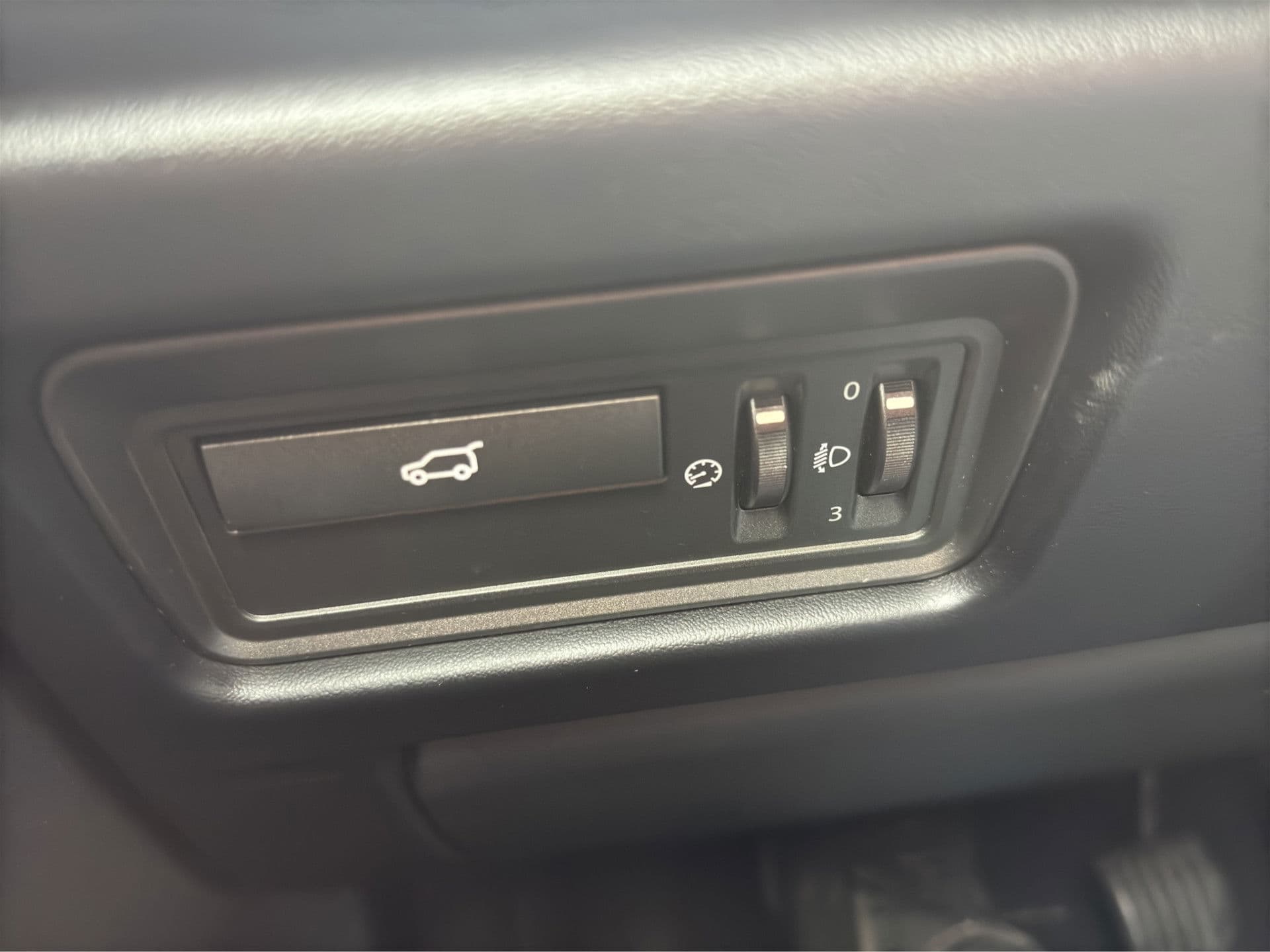 Land Rover Range Rover Evoque 2.2 eD4 2WD Pure Business Edition | Navi | Camera | Climate | Cruise | thumbnail 23