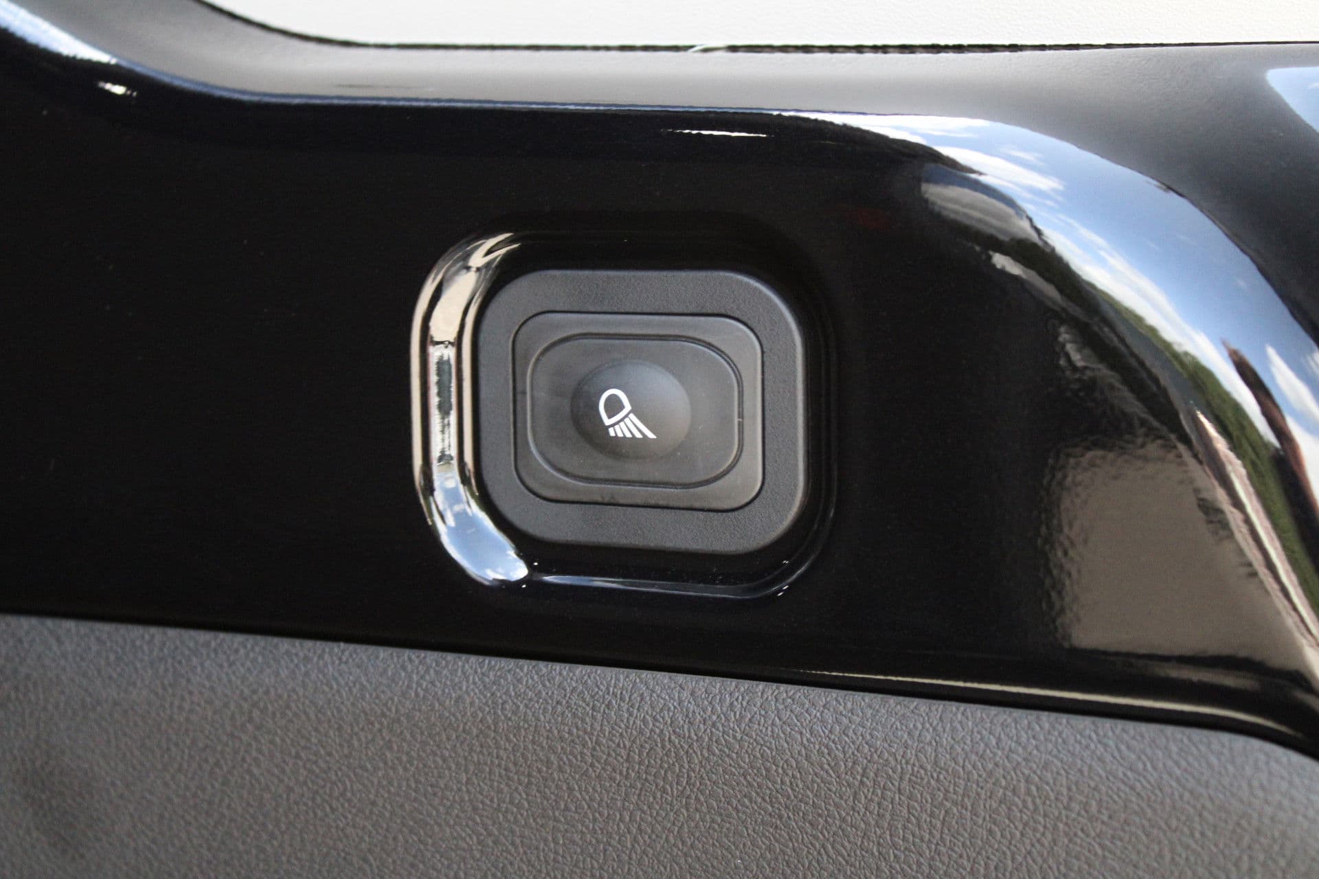 Ford Transit 350 2.0 TDCI L2H2 Trend 165pk - Facelift - 2x Schuifdeur - Adaptive Cruise - Navigatie - Blind Spot - 360 Camera - Stoel - Stuurverwarming - Rijklaar thumbnail 34