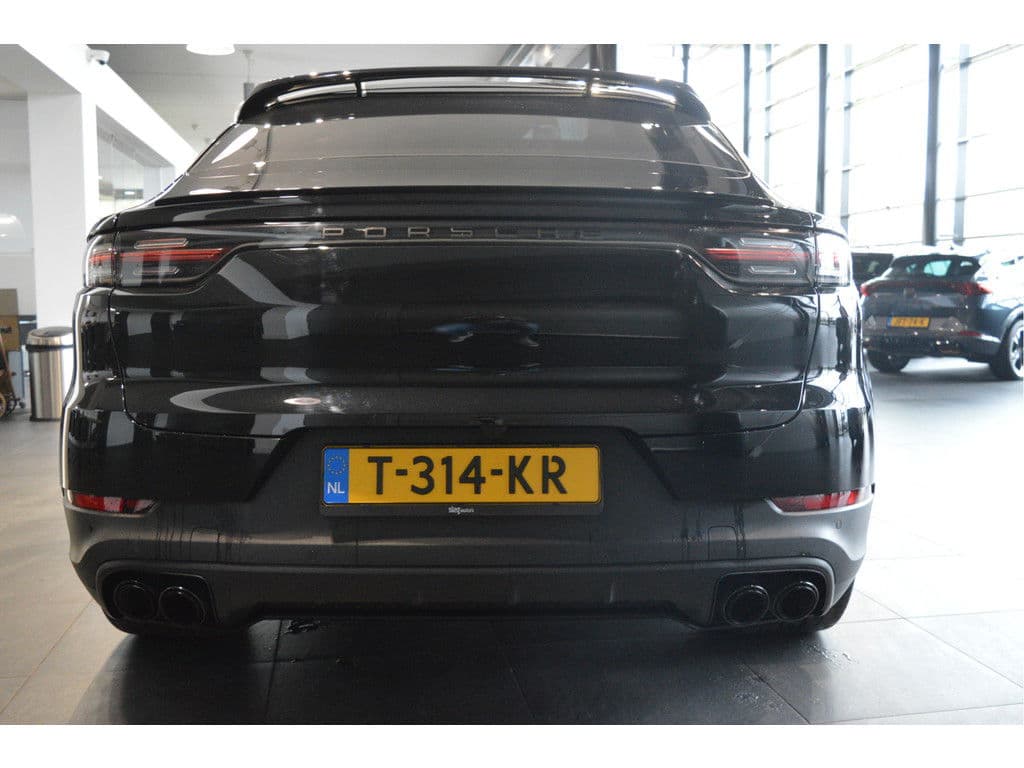 Porsche Cayenne Coupé 3.0 E-Hybrid Platinum Edition Bose pano trekhaak 22 inch !! thumbnail 5