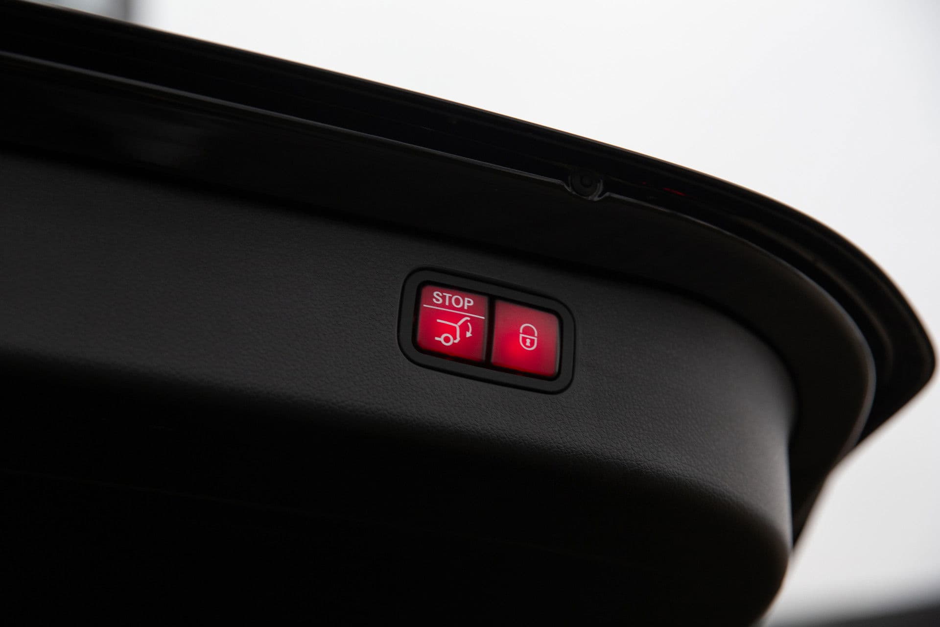 Mercedes-Benz C-Klasse Estate 200 Launch Edition AMG Line , Panoramadak, Sfeerverlichting, Burmester, 3D-camera, thumbnail 34