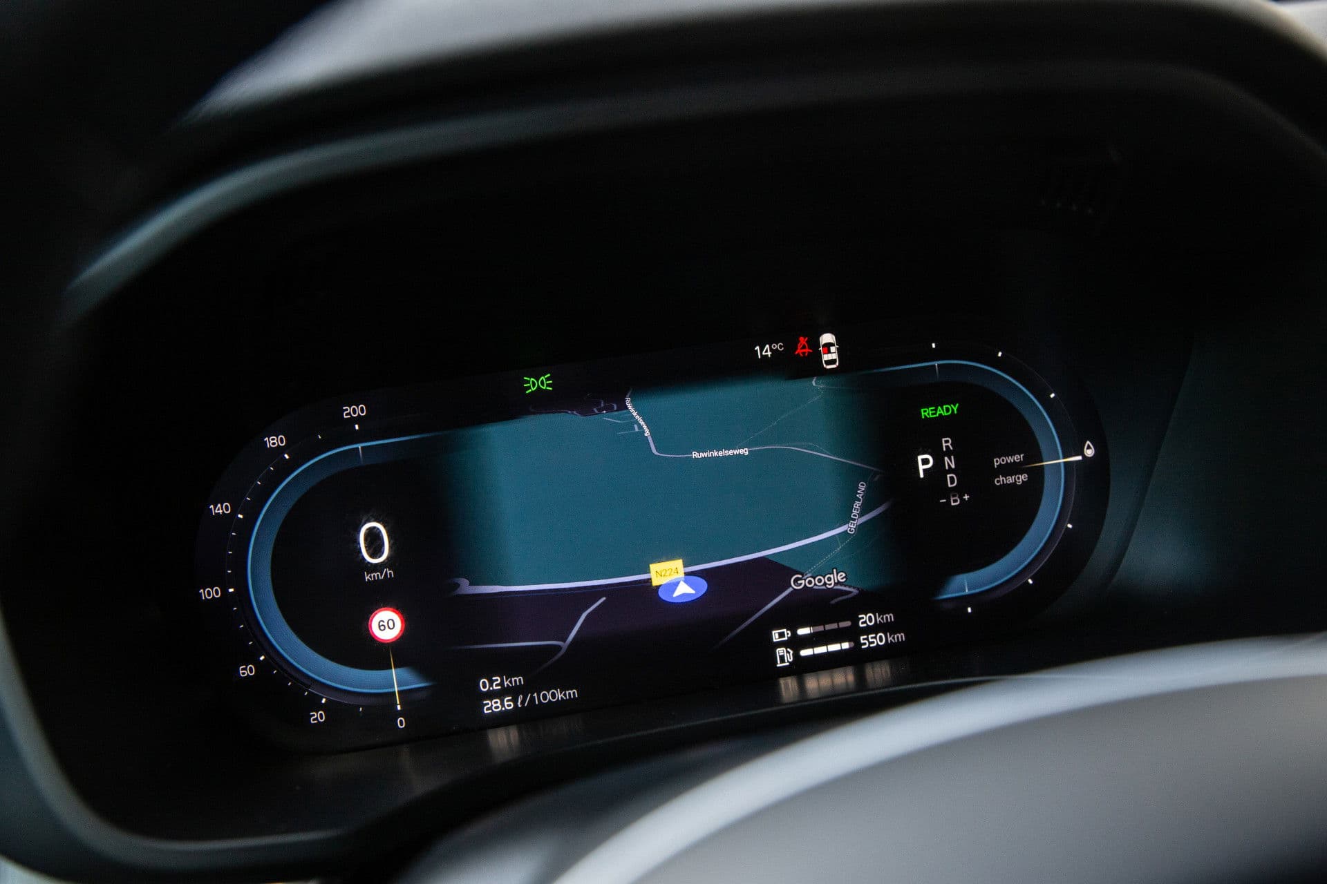 Volvo XC60 2.0 T6 Plug-in hybrid AWD Plus Dark , Panoramadak, Keyless entry, Carplay, thumbnail 13