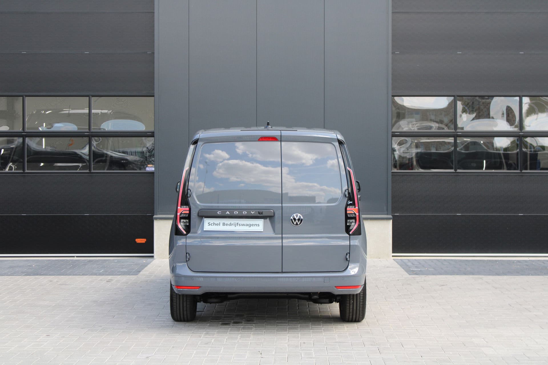 Volkswagen Caddy Cargo 2.0 TDI 122pk DSG7 - Carplay - Adaptive Cruise - Trekhaak - Navigatie - Dig. cockpit - Ergocomfort stoel - Stoelverwarming - Rijklaar thumbnail 26