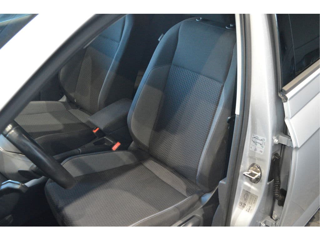 Volkswagen Polo 1.0 TSI Life Edition carplay camera led pdc 95 pk !! thumbnail 11