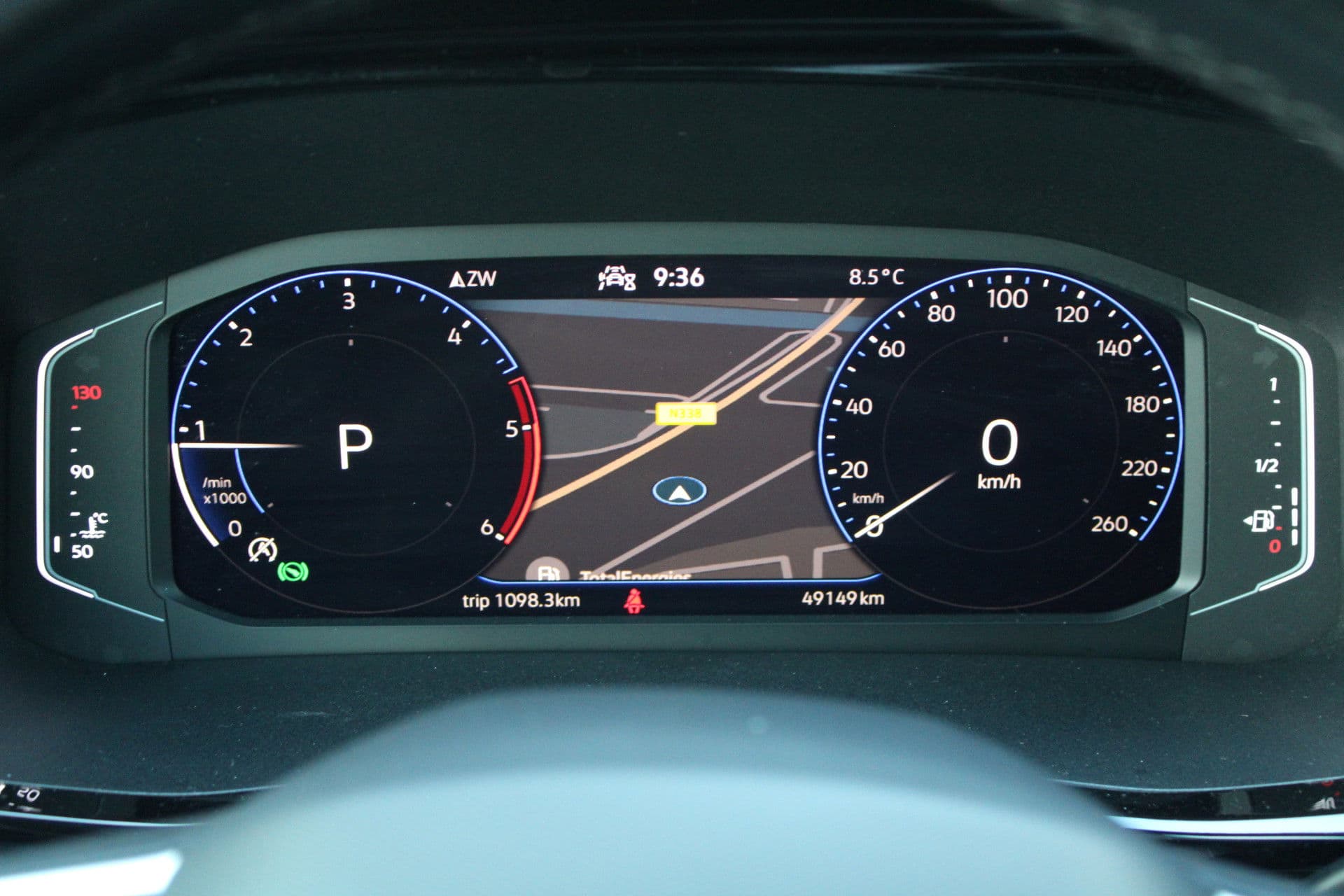 Volkswagen Transporter 2.0 TDI L2H1 28 Bulli 150pk - 20 Inch - Camera - Trekhaak - Leder - ACC - LED - Rijklaar thumbnail 20