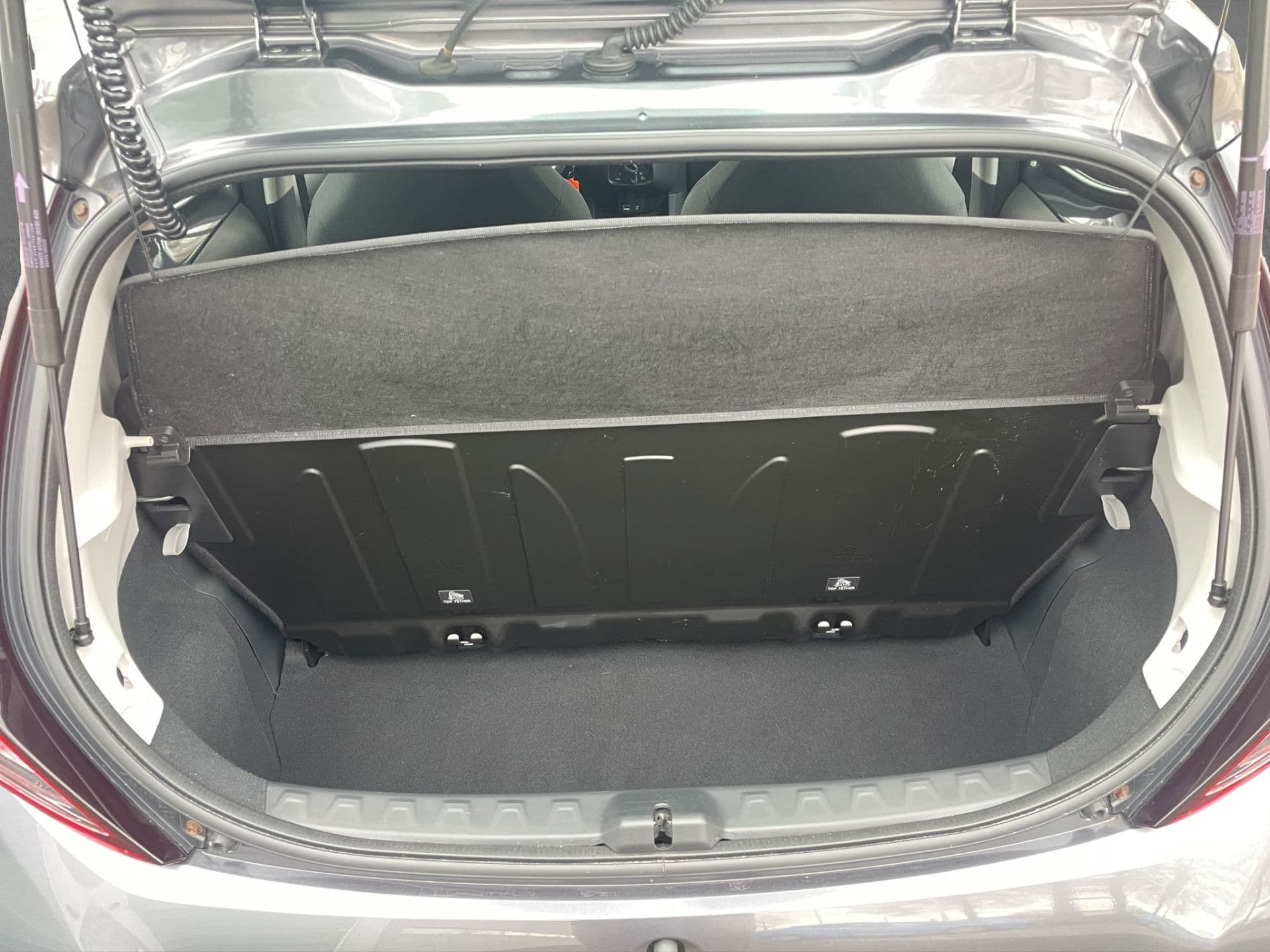 Toyota Aygo 1.0 VVT-i x-fun 5 Deurs | lage kmstand | Bluetooth thumbnail 19