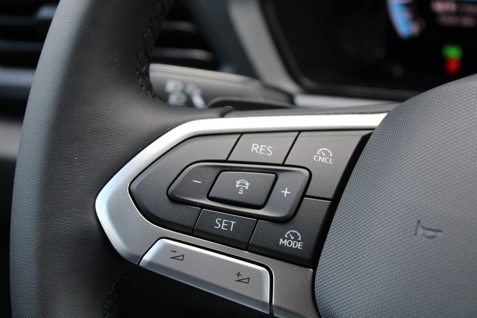 Volkswagen Caddy Cargo 2.0 TDI 122pk DSG7 - Carplay - Adaptive Cruise - Trekhaak - Navigatie - Dig. cockpit - Ergocomfort stoel - Stoelverwarming - Rijklaar thumbnail 10