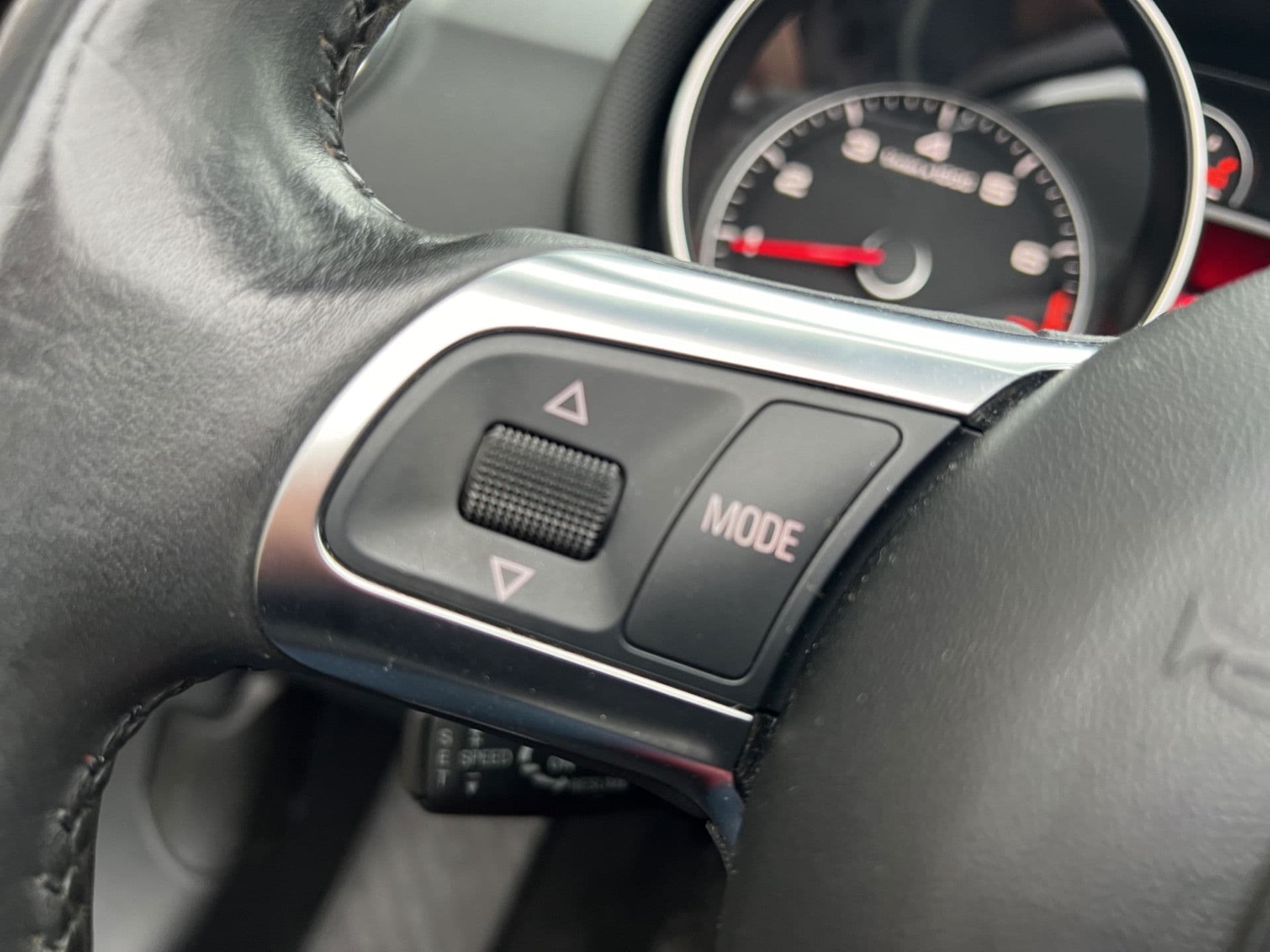 Audi TT Roadster 2.0 TFSI Pro Line | Originele kilometers | APK 9-2026 thumbnail 11