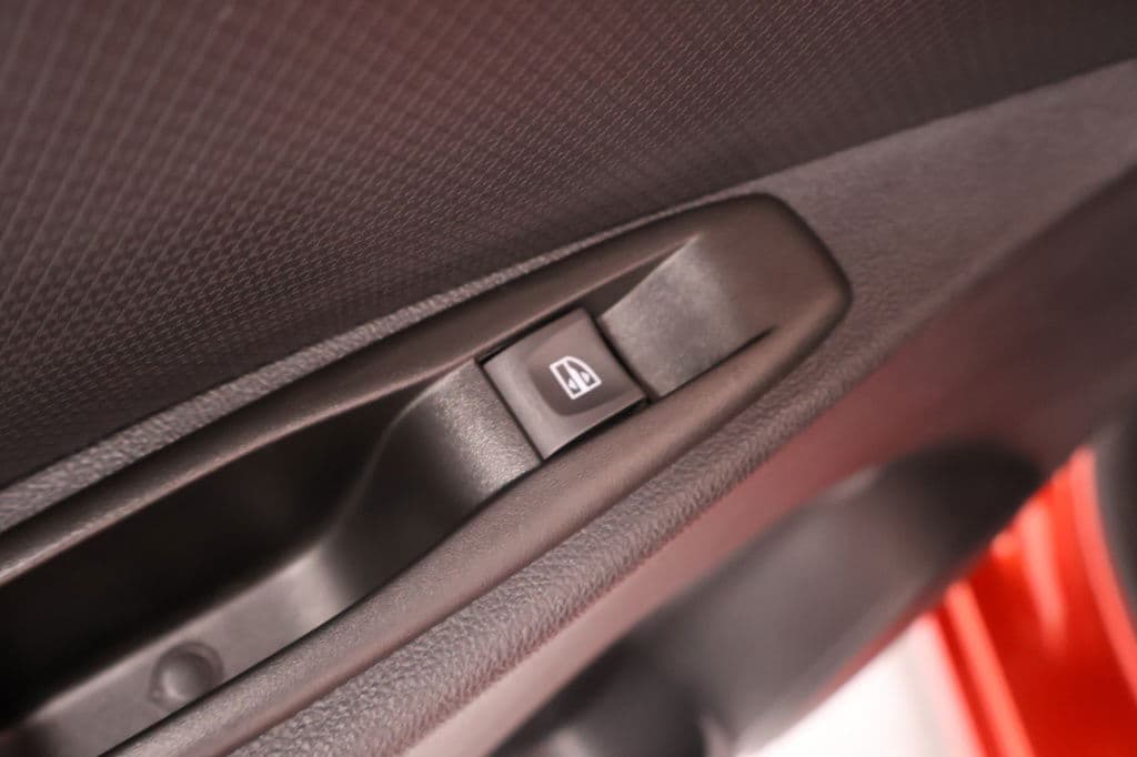 Renault Clio Estate 0.9 TCe Limited | Navi | PDC! thumbnail 26