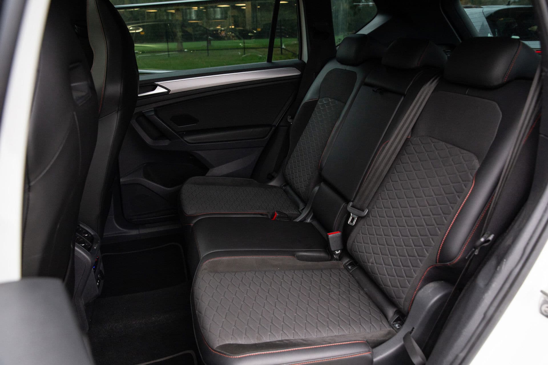 SEAT Tarraco 1.4 TSI e-Hybrid PHEV Xperience Business Intense FR , Adaptive cruise, Panoramadak, Trekhaak, thumbnail 11