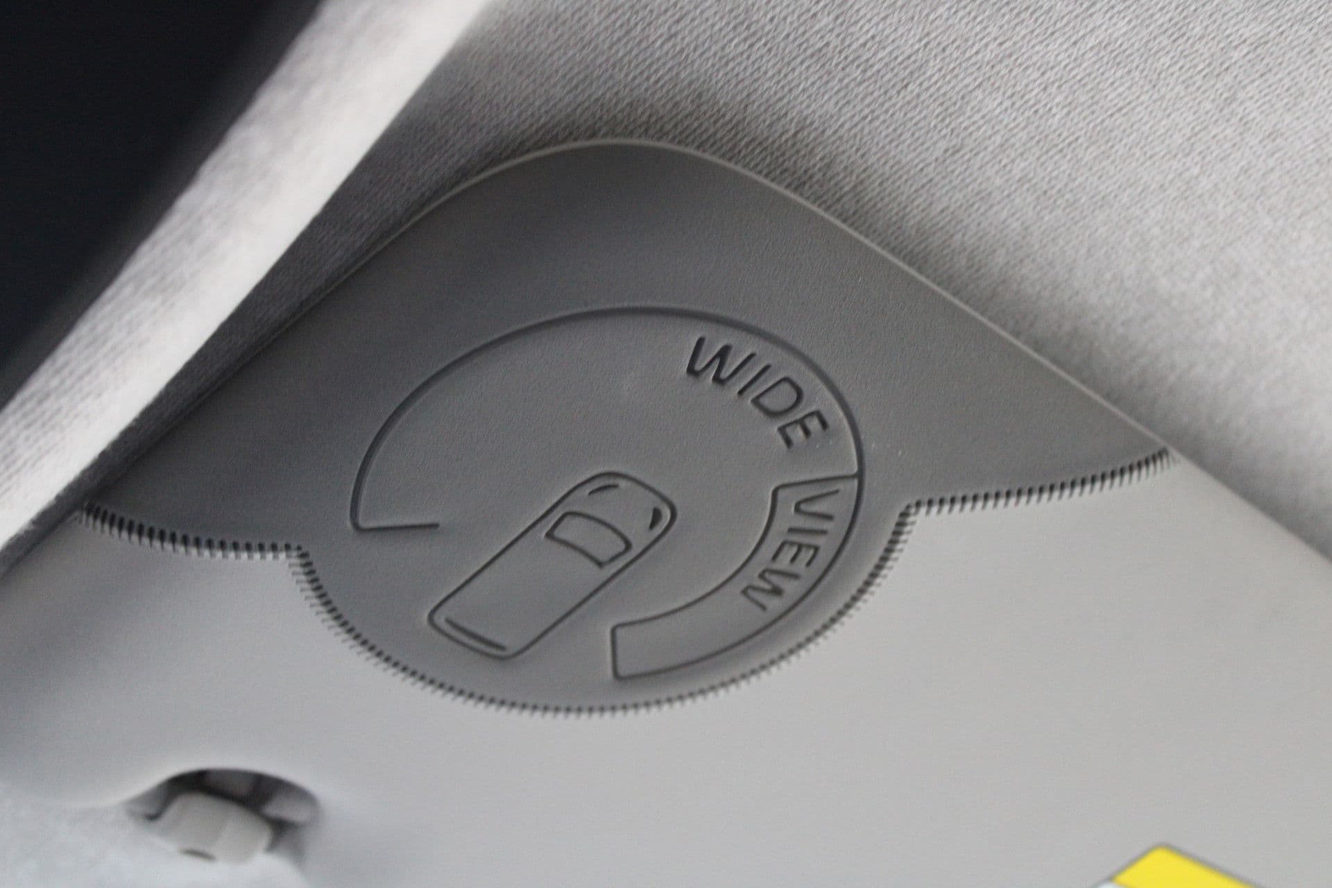 Renault Trafic 2.0 Blue dCi 170pk T29 L2H1 Extra DC - 2x Schuifdeur - Carplay - LED - Blind Spot - Navigatie - Camera - Trekhaak - Stoelverwarming - Rijklaar thumbnail 32