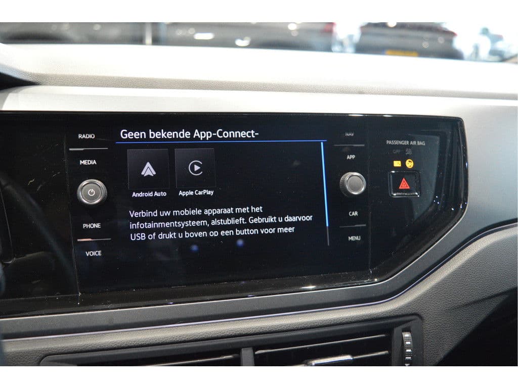 Volkswagen Polo 1.0 TSI 2X R-LINE navi clima cruise led camera 95 pk !! thumbnail 20