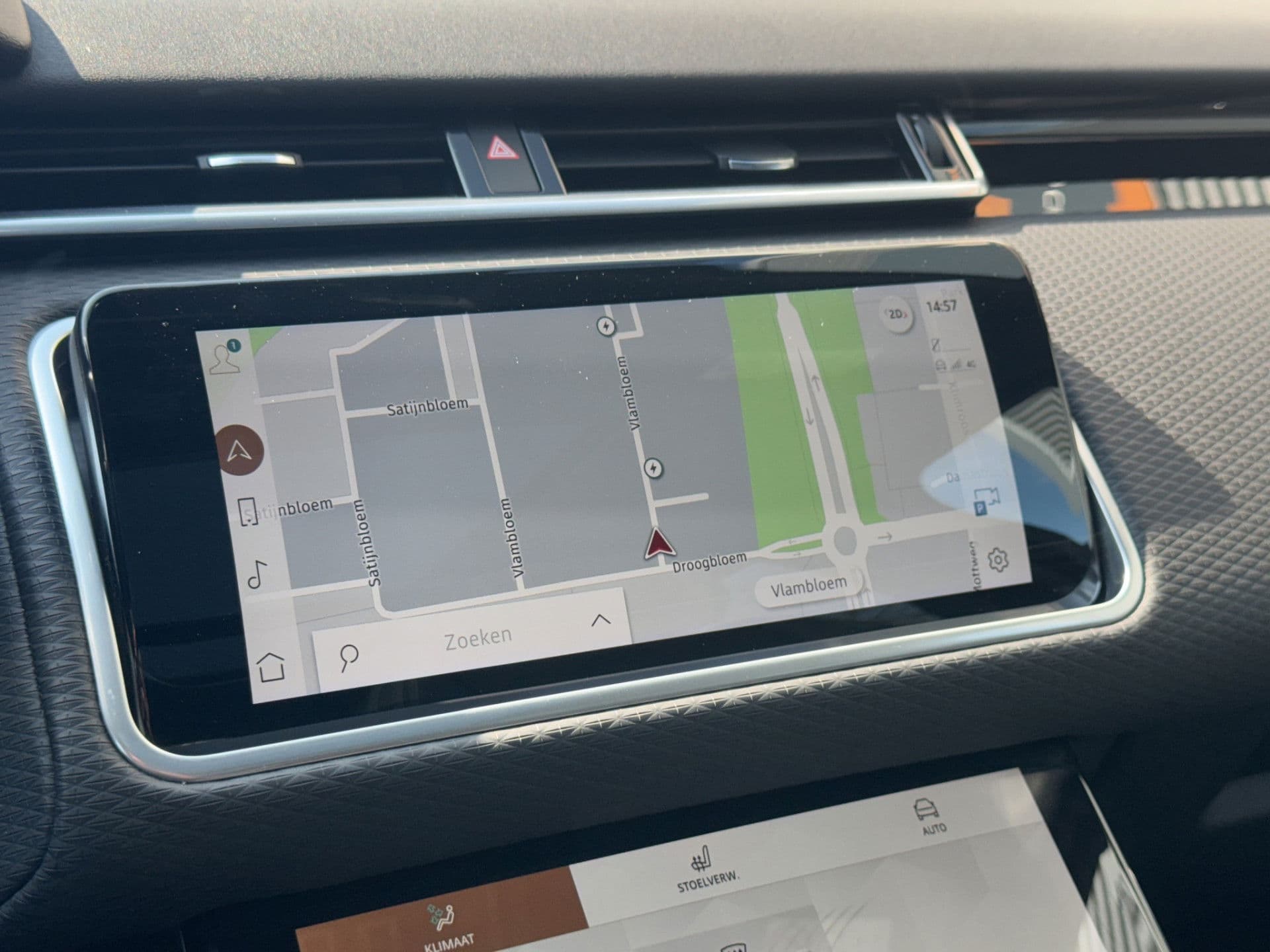 Land Rover Range Rover Velar 2.0 P400e R-Dynamic | Pano | Two-Tone | 360 | Virtual | HUD | 21'' thumbnail 18