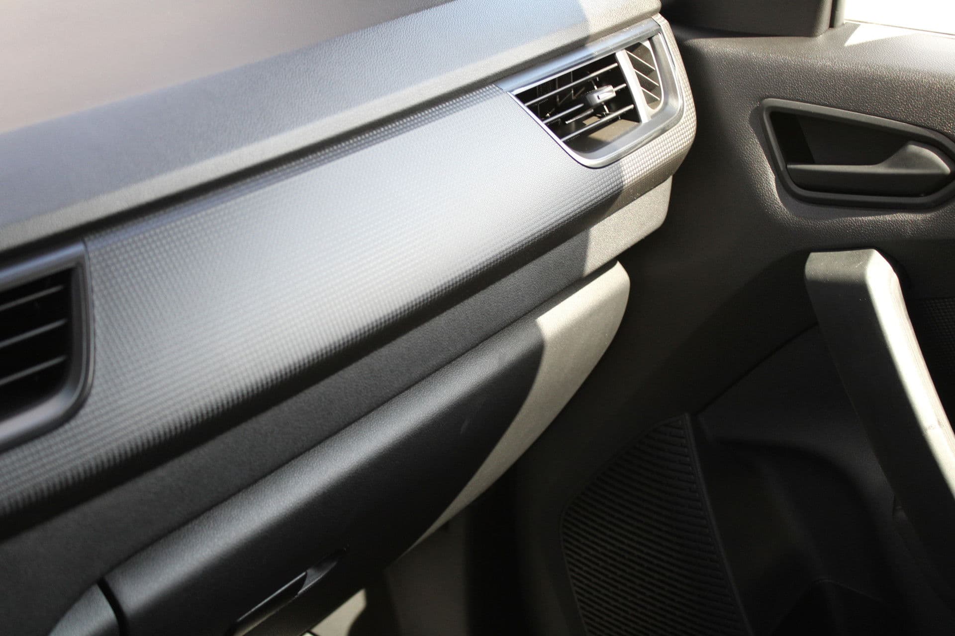 Renault Kangoo E-Tech Advance L2 44 kWh 123pk - Trekhaak - Stoelverwarming - PDC - Navi - Betimmering - LED - DAB - Cruise - Rijklaar thumbnail 38