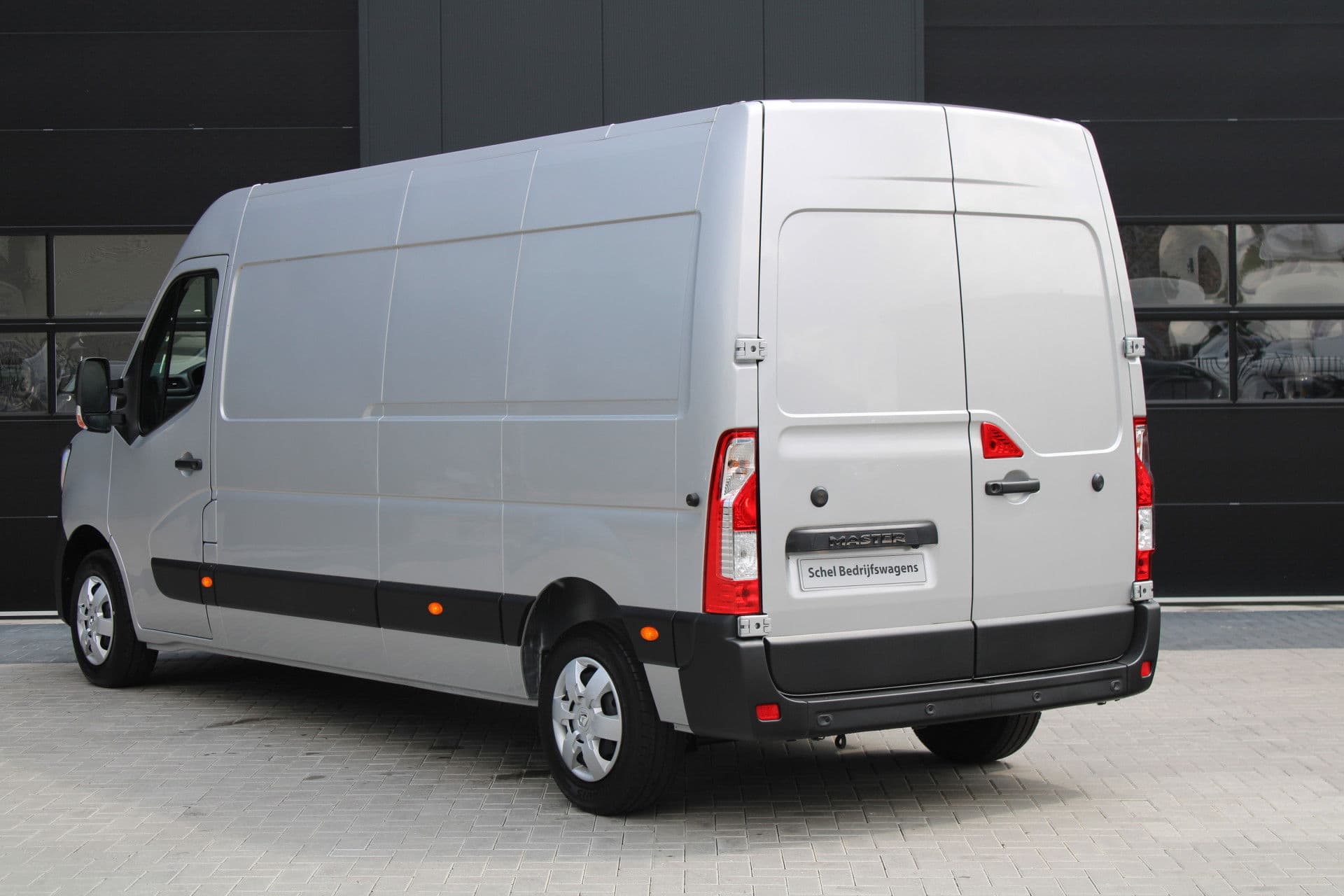 Renault Master T35 2.3 dCi 180pk L3H2 - Airco - Navigatie - Camera - Cruise - Parkeersensoren - 105l tank - Rijklaar thumbnail 22