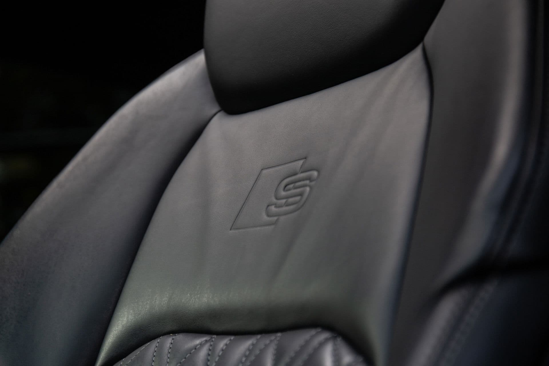 Audi A7 Sportback 55 TFSI e quattro Competition , Panoramadak, Head-up Display, S7 Diffuser, RS-Zetels thumbnail 26