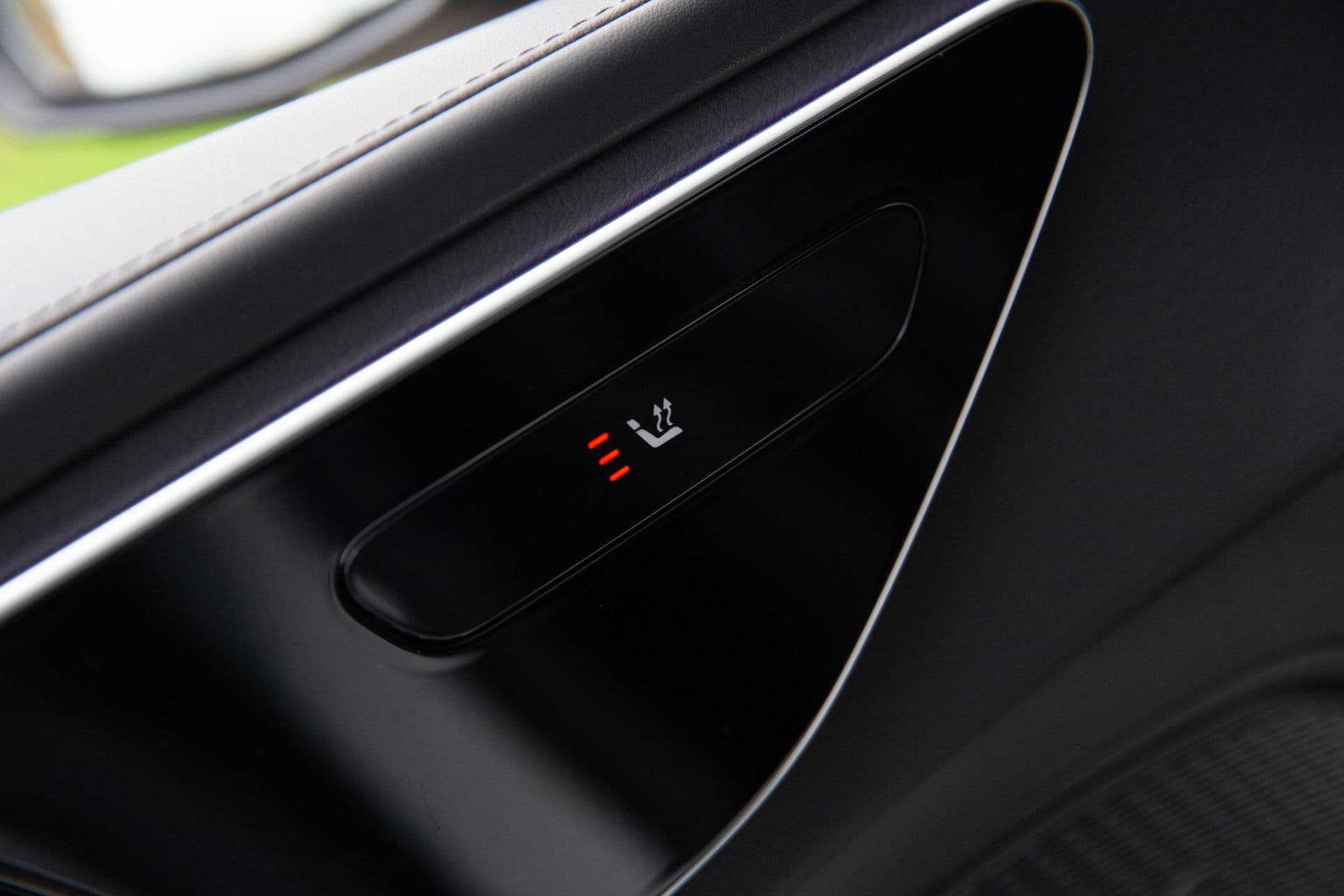 Mercedes-Benz C-Klasse Estate 200 Launch Edition AMG Line , Virtual cockpit, Leer, Sfeerverlichting, thumbnail 22