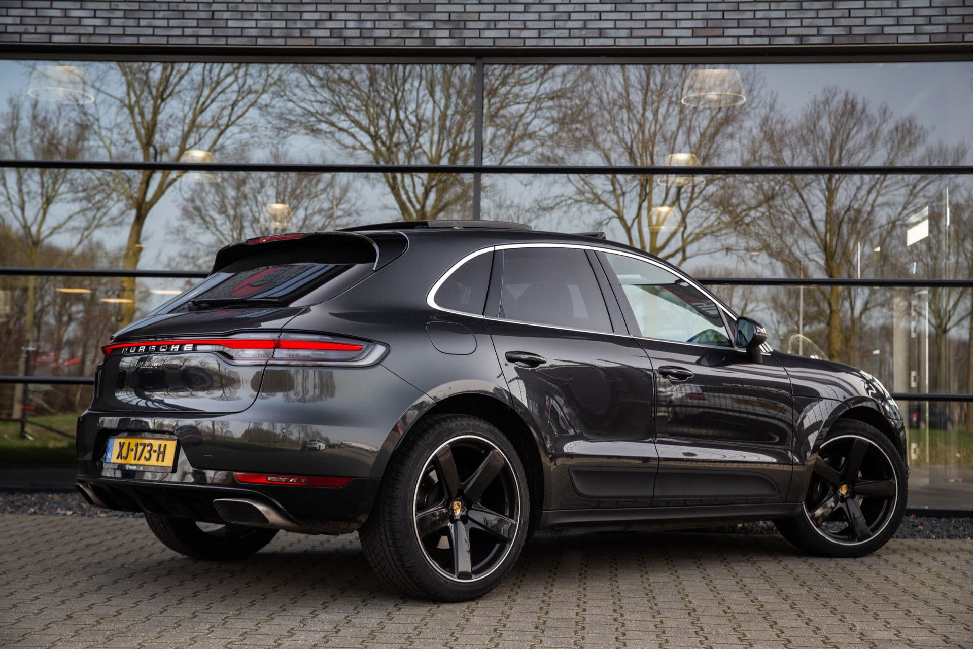 Porsche Macan 2.0 , Panoramadak, Memory, NAP, Luchtvering, thumbnail 2