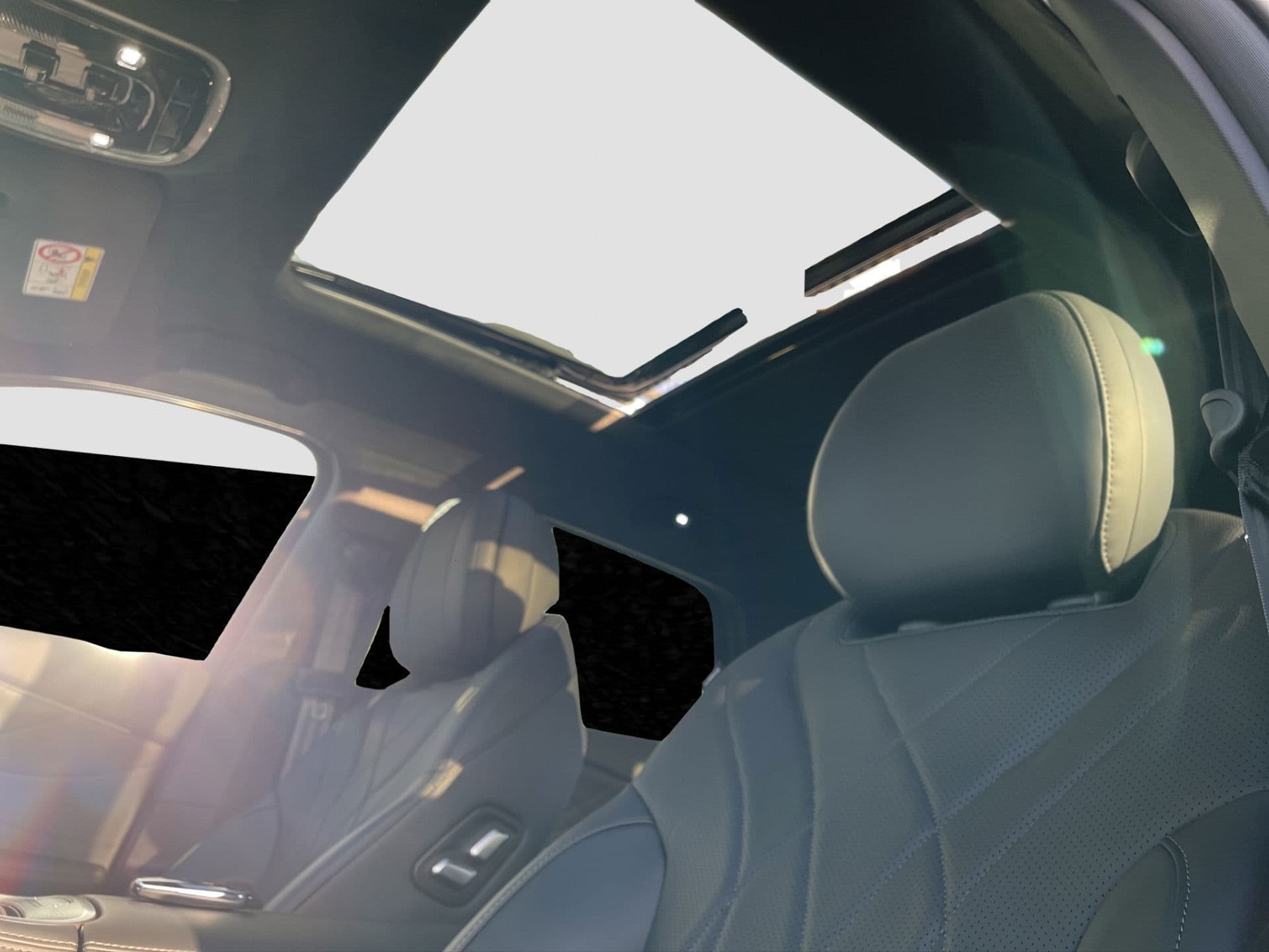 Omoda 9 1.5T-GDi SHS-P Premium | INRUILACTIE | Pano | 150km elektr. range thumbnail 3