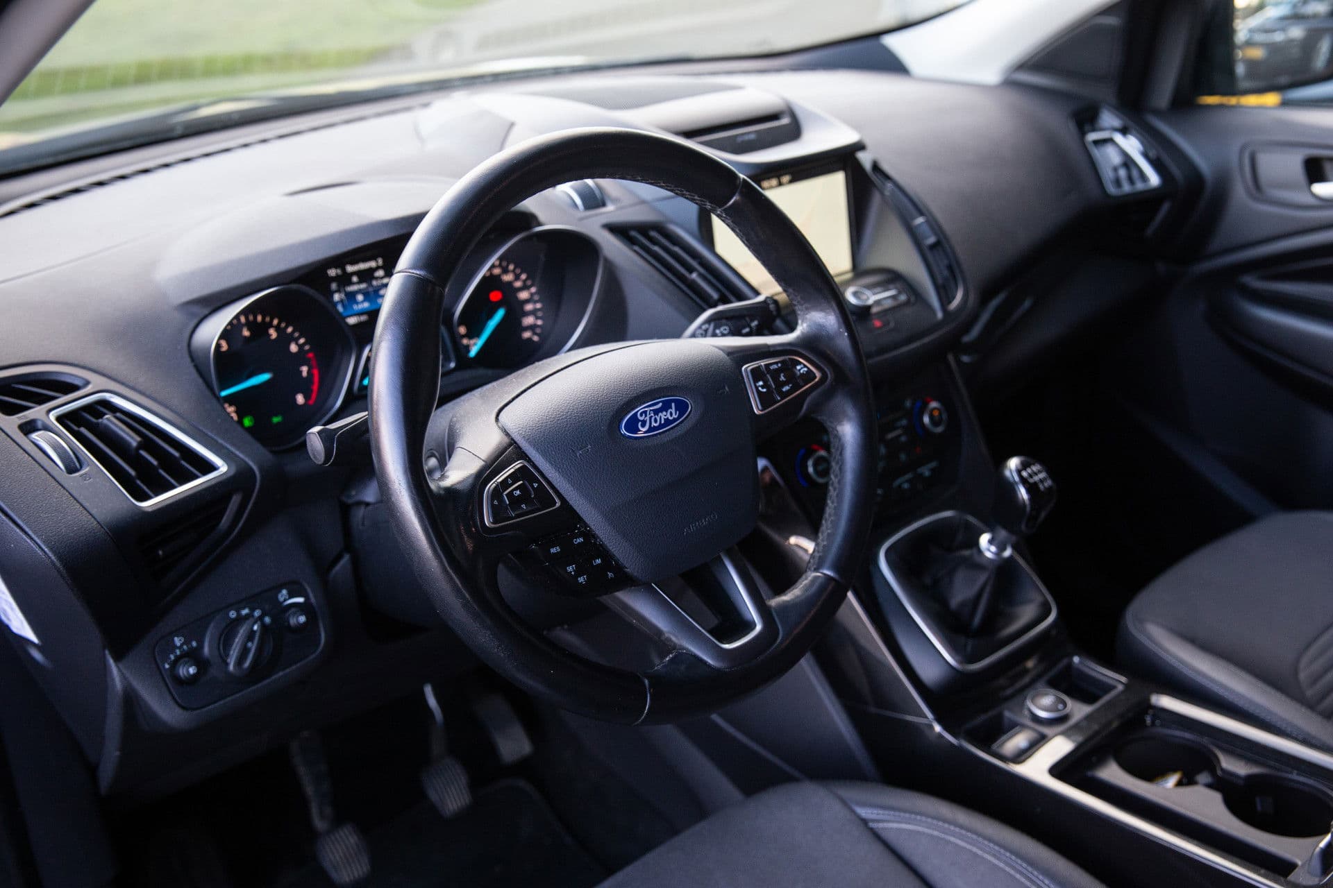 Ford Kuga 1.5 EcoBoost ST Line , Trekhaak, Stoel/stuurverwarming, thumbnail 4