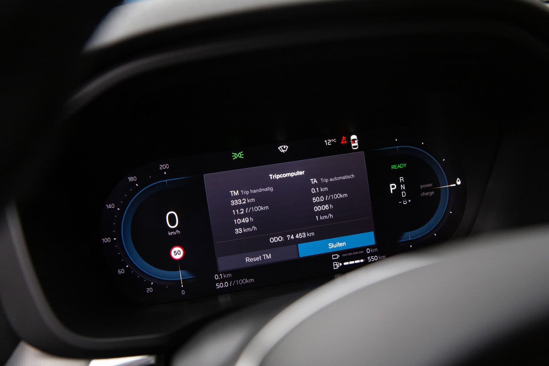 Volvo XC60 2.0 T6 Plug-in hybrid AWD Plus Dark , Panoramadak, Memory, Leer thumbnail 13