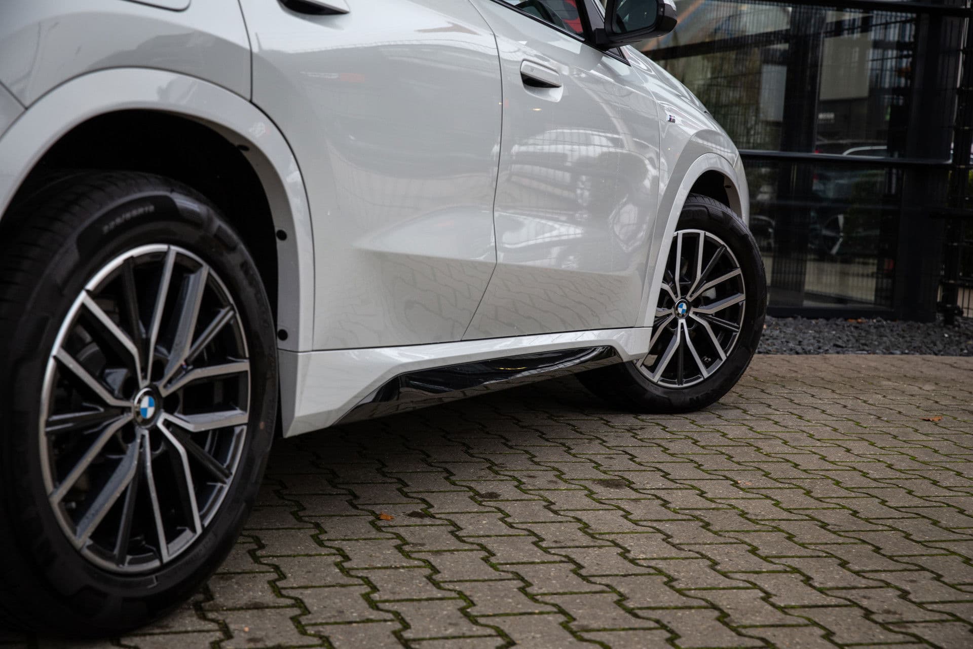 BMW X1 sDrive18i M-Sport , Achteruitrijcamera, Draadloze lader, Sfeerverlichting, thumbnail 7