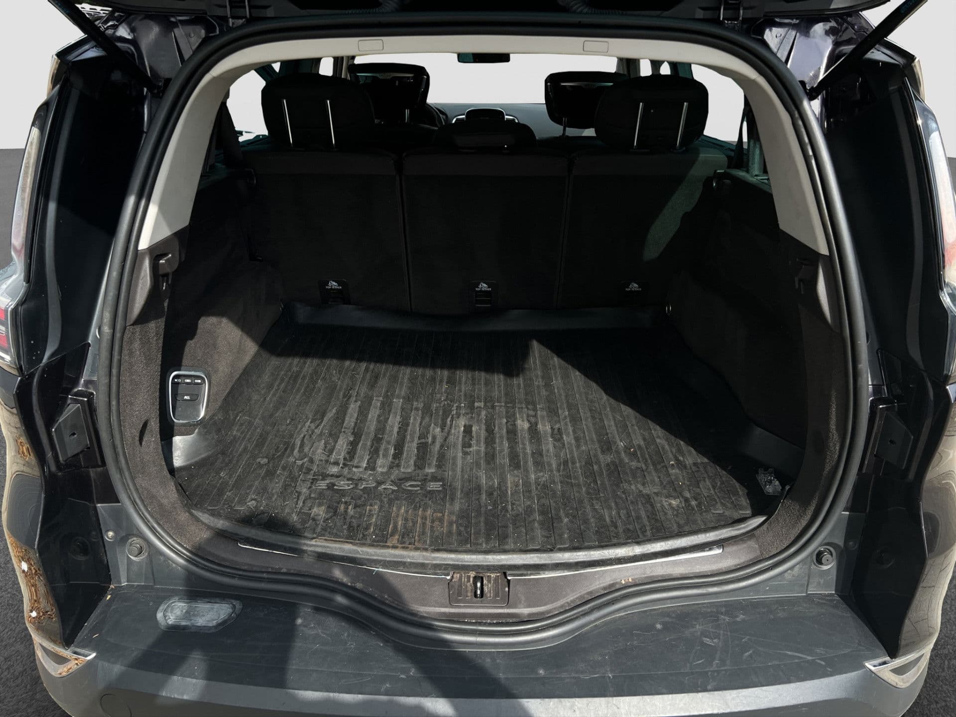 Renault Espace 1.6 TCe Initiale Paris 5p. Pano | Massage Stoelen | Automaat | Leder thumbnail 20