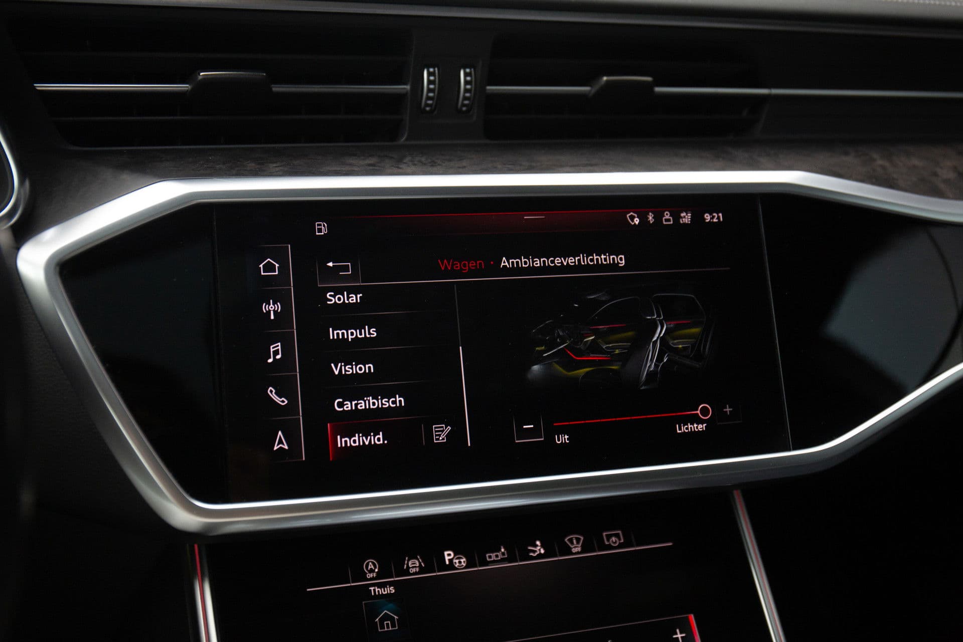Audi A7 Sportback 55 TFSI quattro Pro Line S , Panoramadak, Luchtvering, Bang&Olufsen, Leer, HUD thumbnail 18